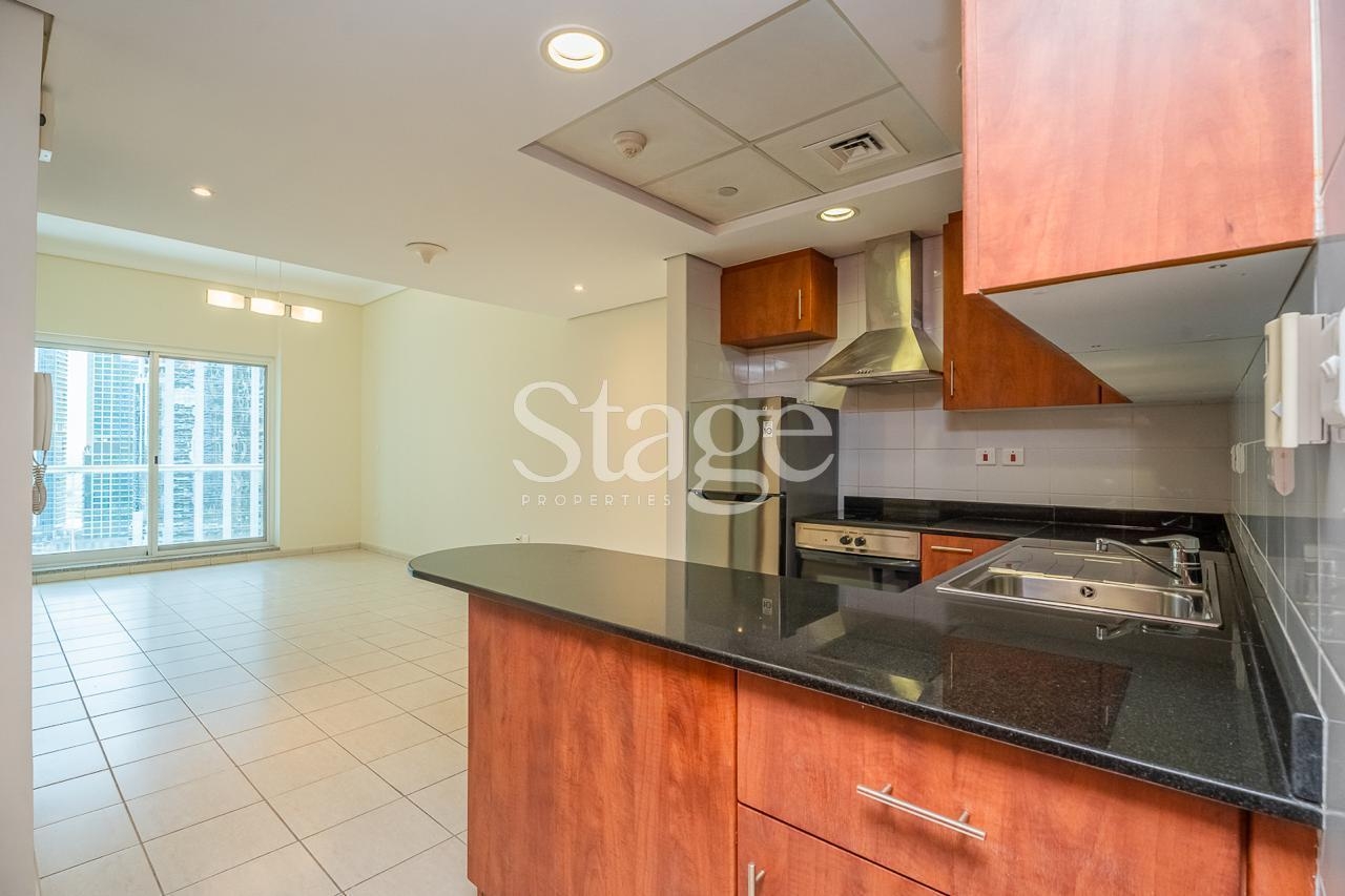 شقة من غرفة نوم للإيجار في Jumeirah Lake Towers، Dubai stage-10554371