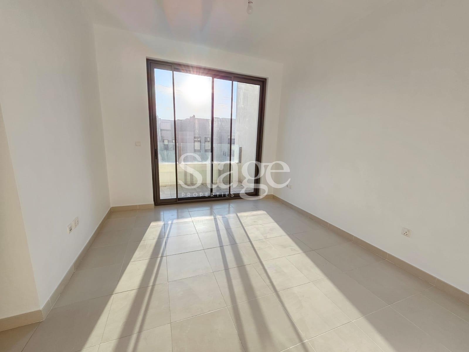 4 bedrooms Villas for Sale in Reem, Dubai stage-9306010