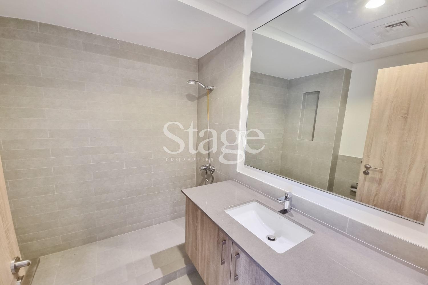 شقة من ٣ غرف نوم للإيجار في Town Square، Dubai stage-9707612