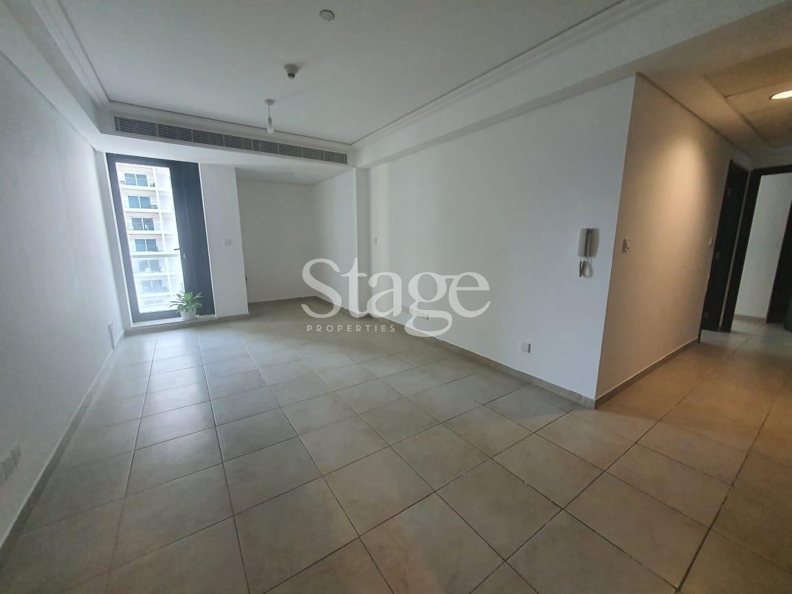 Stunning Lake View 2 bedroom apartment in JLT, Dubai