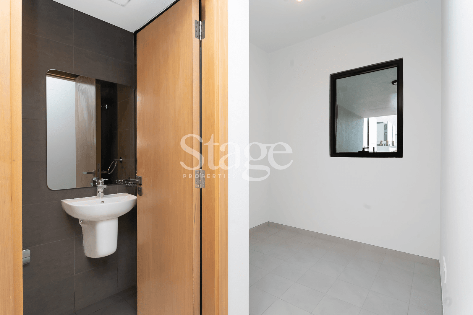 4 bedrooms Townhouse for Rent in Dubailand, Dubai stage-10518347