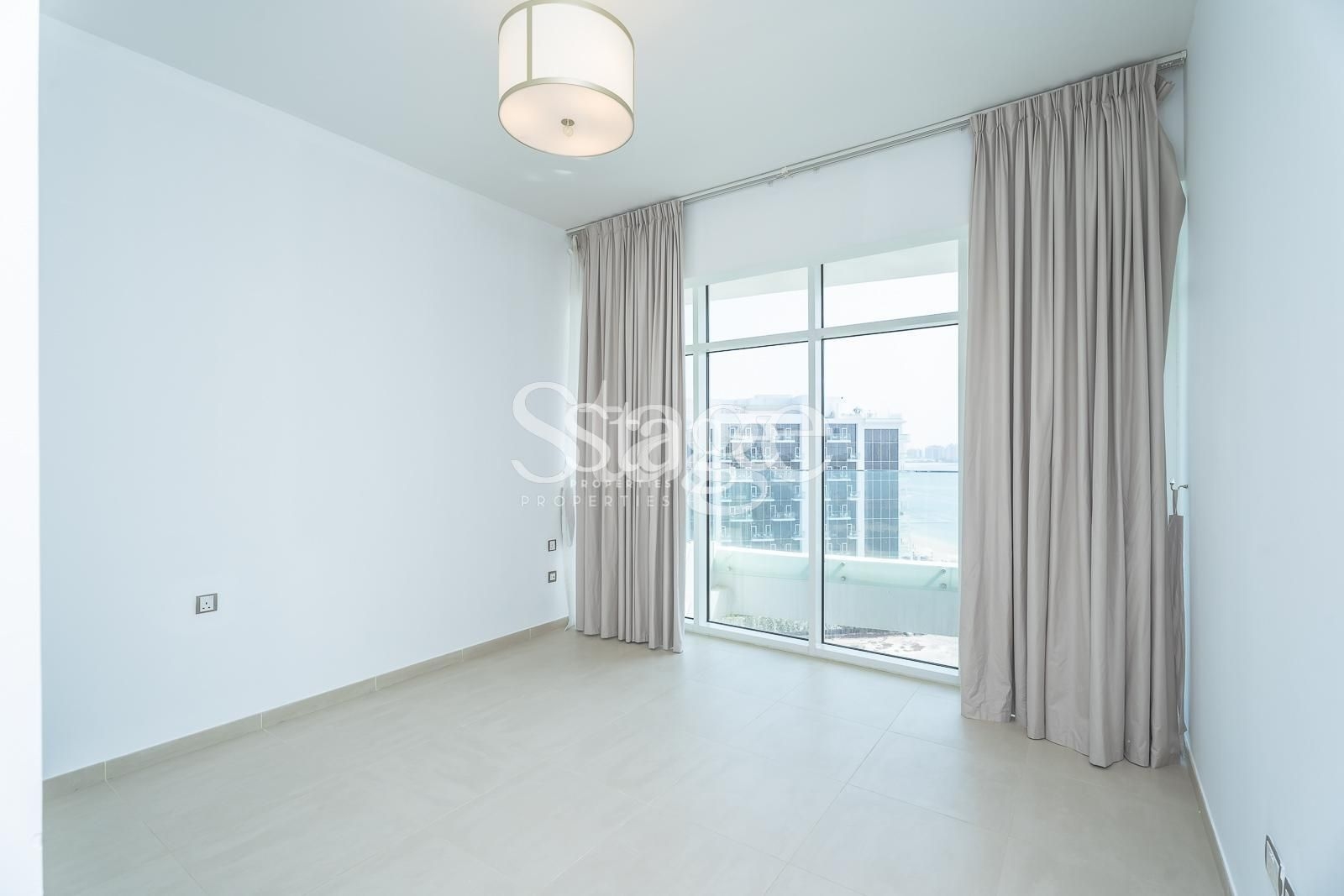 Sea View 1 bedroom apartment for sale in Palm Jumeirah