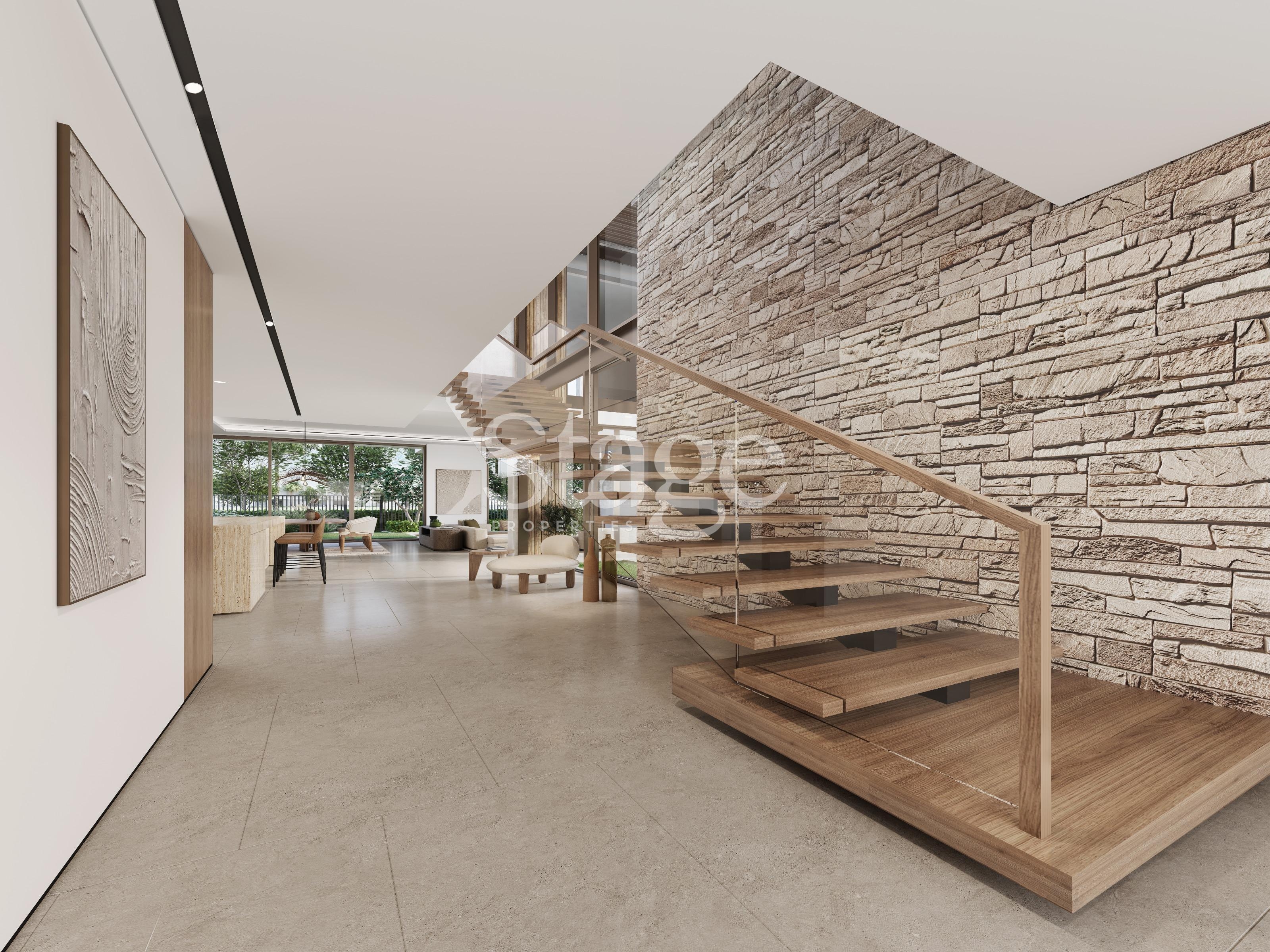 Luxurious 5 bedrooms villa for sale in Dubai Land