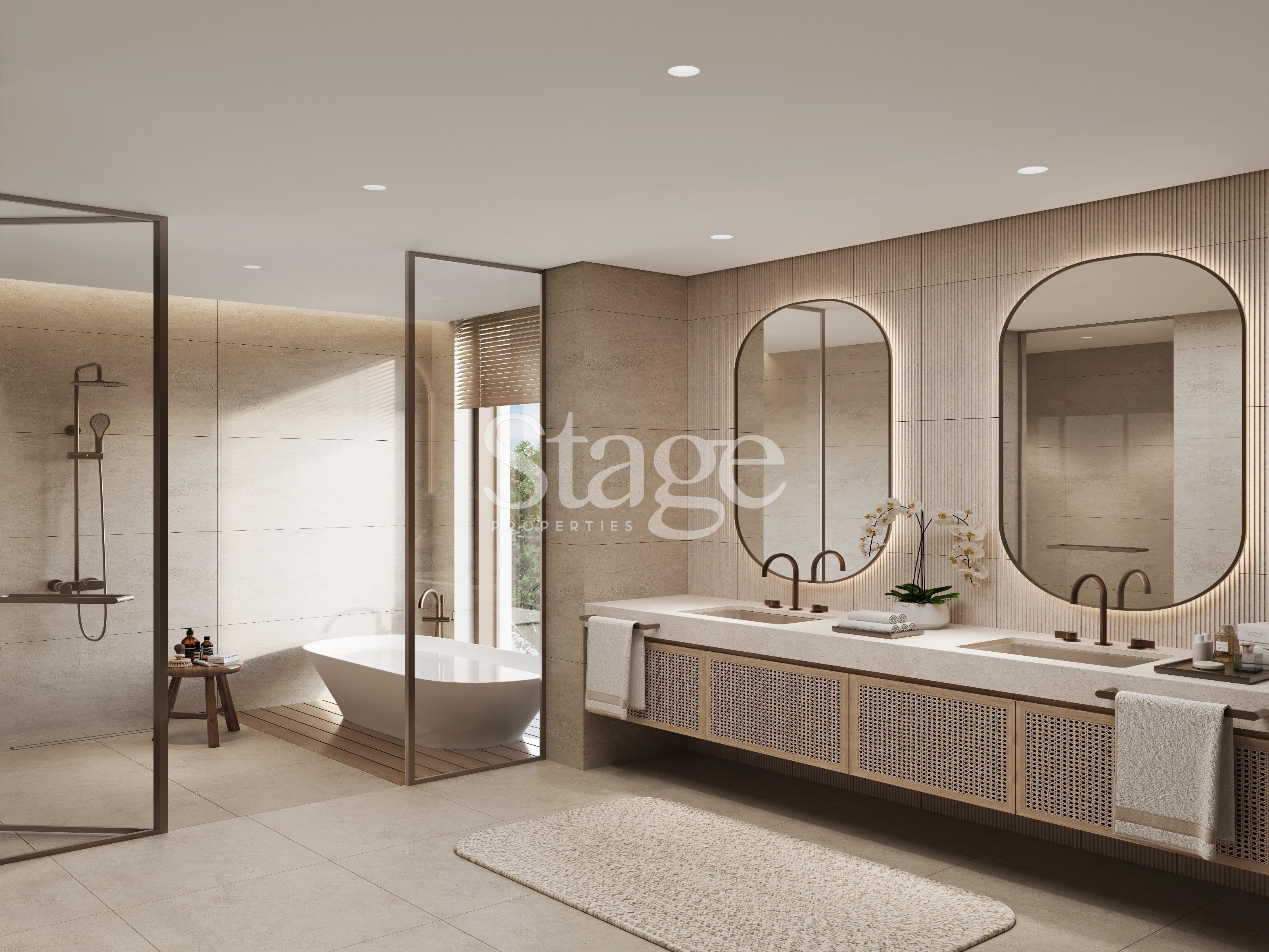 Luxurious 5 bedrooms villa for sale in Dubai Land