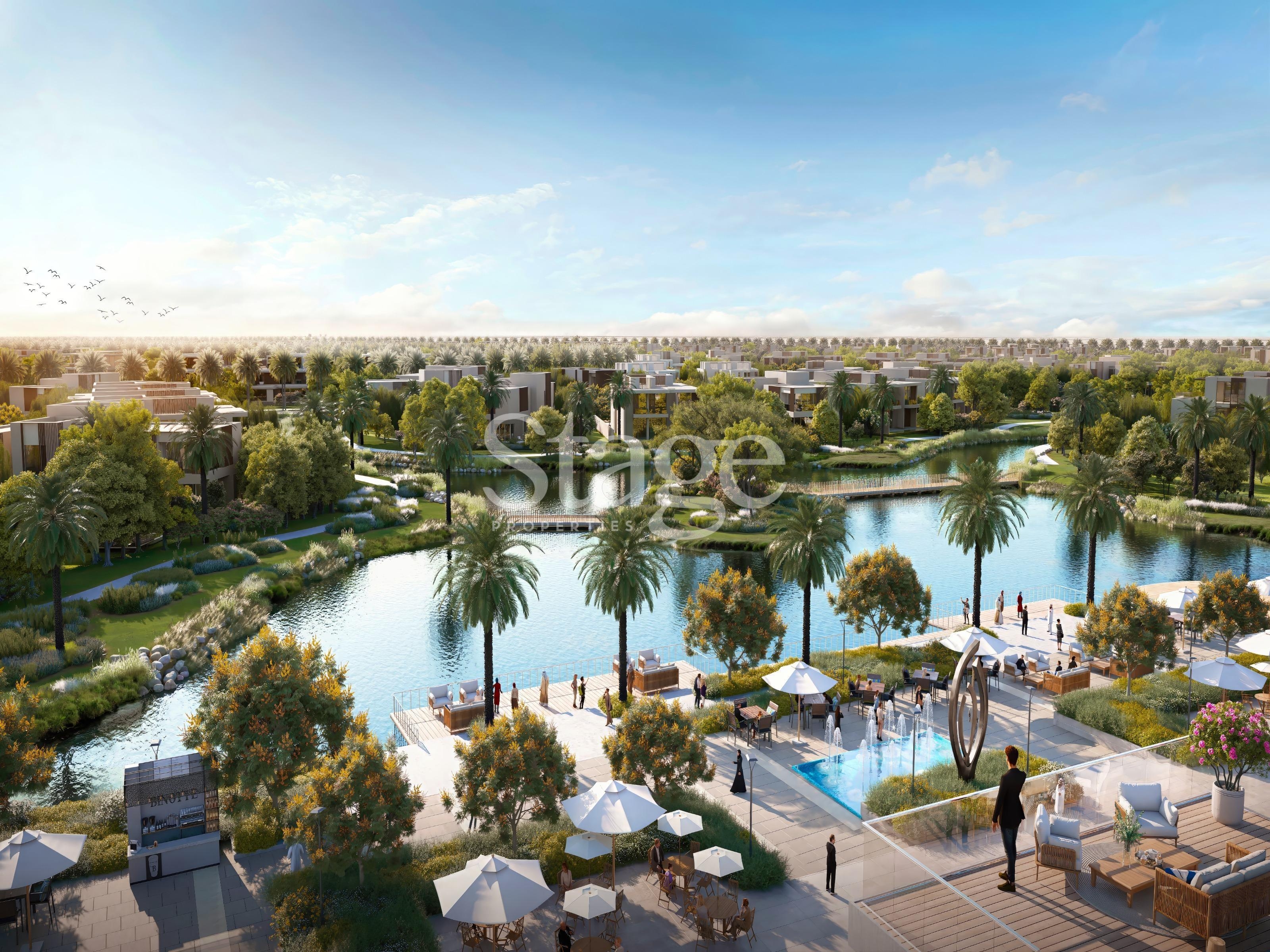 Luxurious 5 bedroom villa for sale in Dubai Land