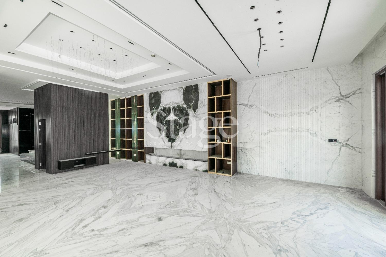 Exceptional 6 bedroom villa for sale in Deira