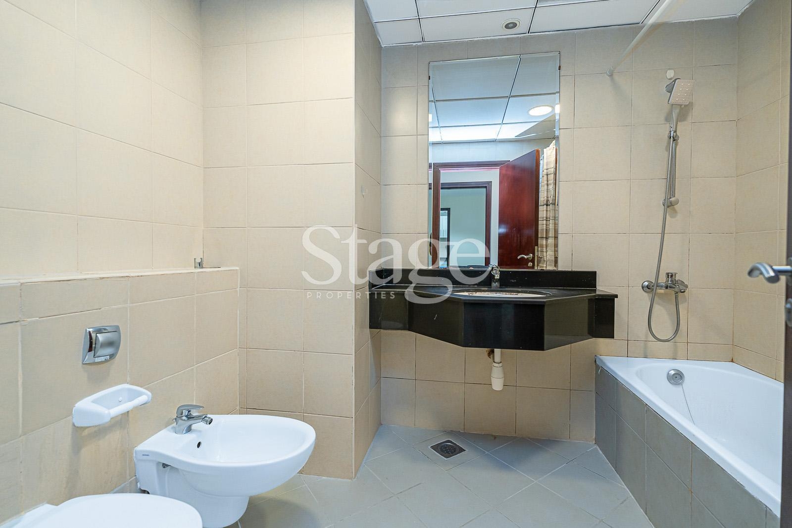 1 bedroom apartment for Sale in Jumeirah Lake Towers, Dubai stage-11304298