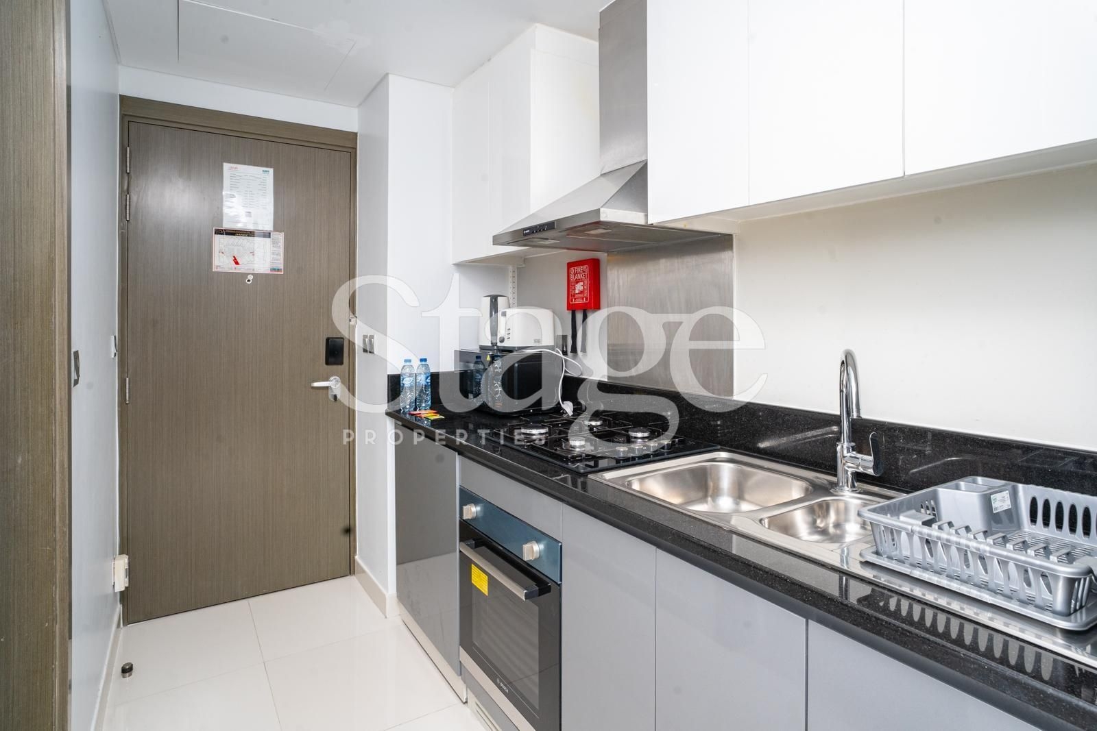Modern Luxurious Studio for rent in Business Bay, Dubai