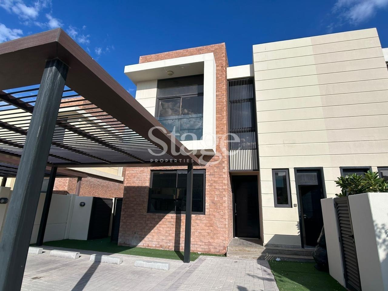 3 bedrooms Villas for Sale in DAMAC Hills, Dubai stage-11414133