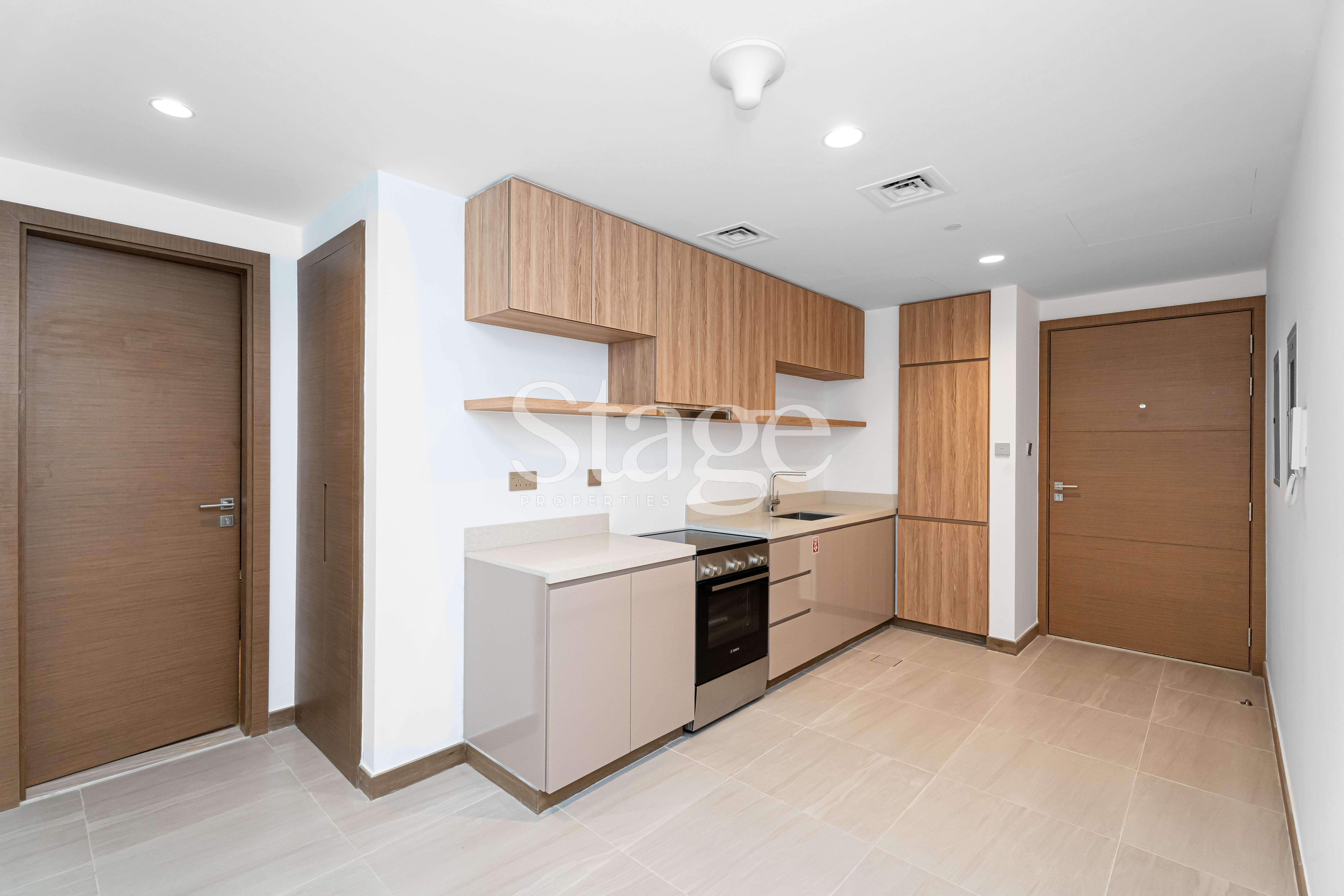 Canal View 1 bedroom for rent in Business Bay Dubai