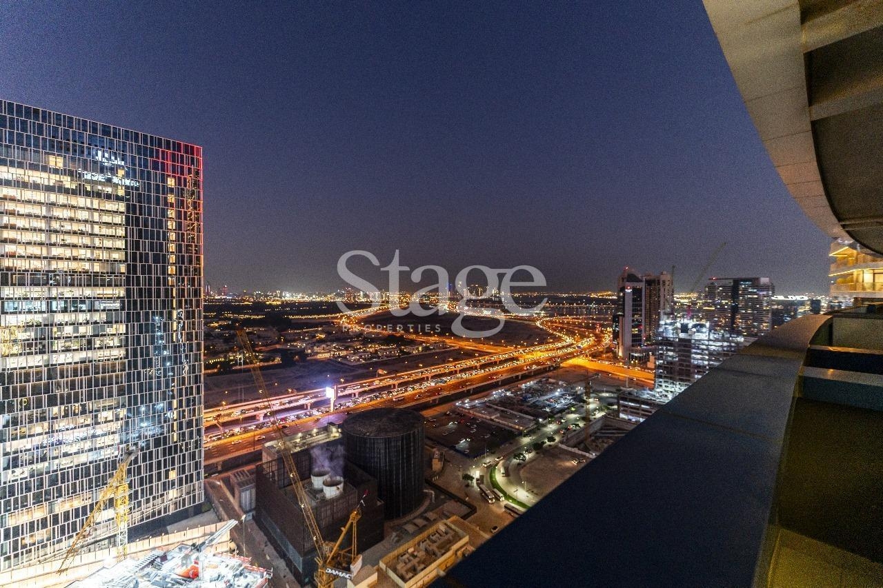 شقة من غرفة نوم للبيع في Downtown Dubai، Dubai stage-11267036
