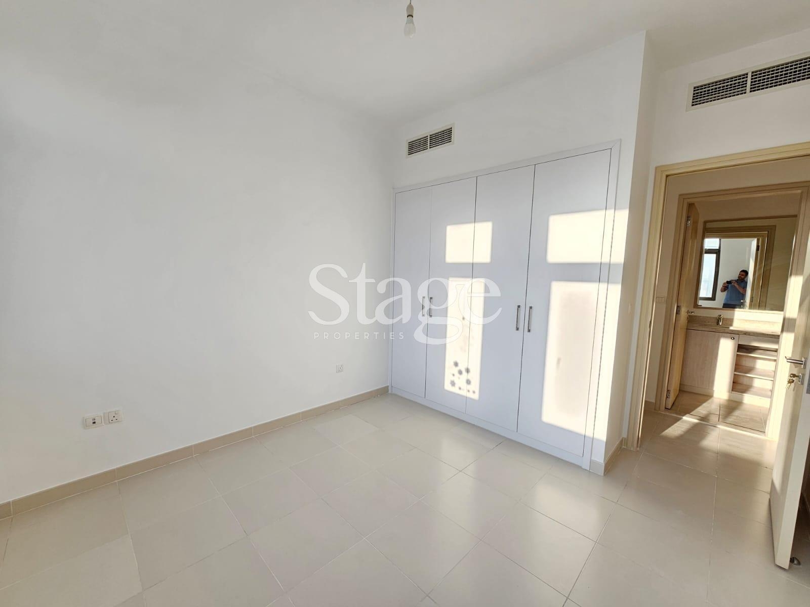 4 bedrooms Villas for Sale in Reem, Dubai stage-9306010
