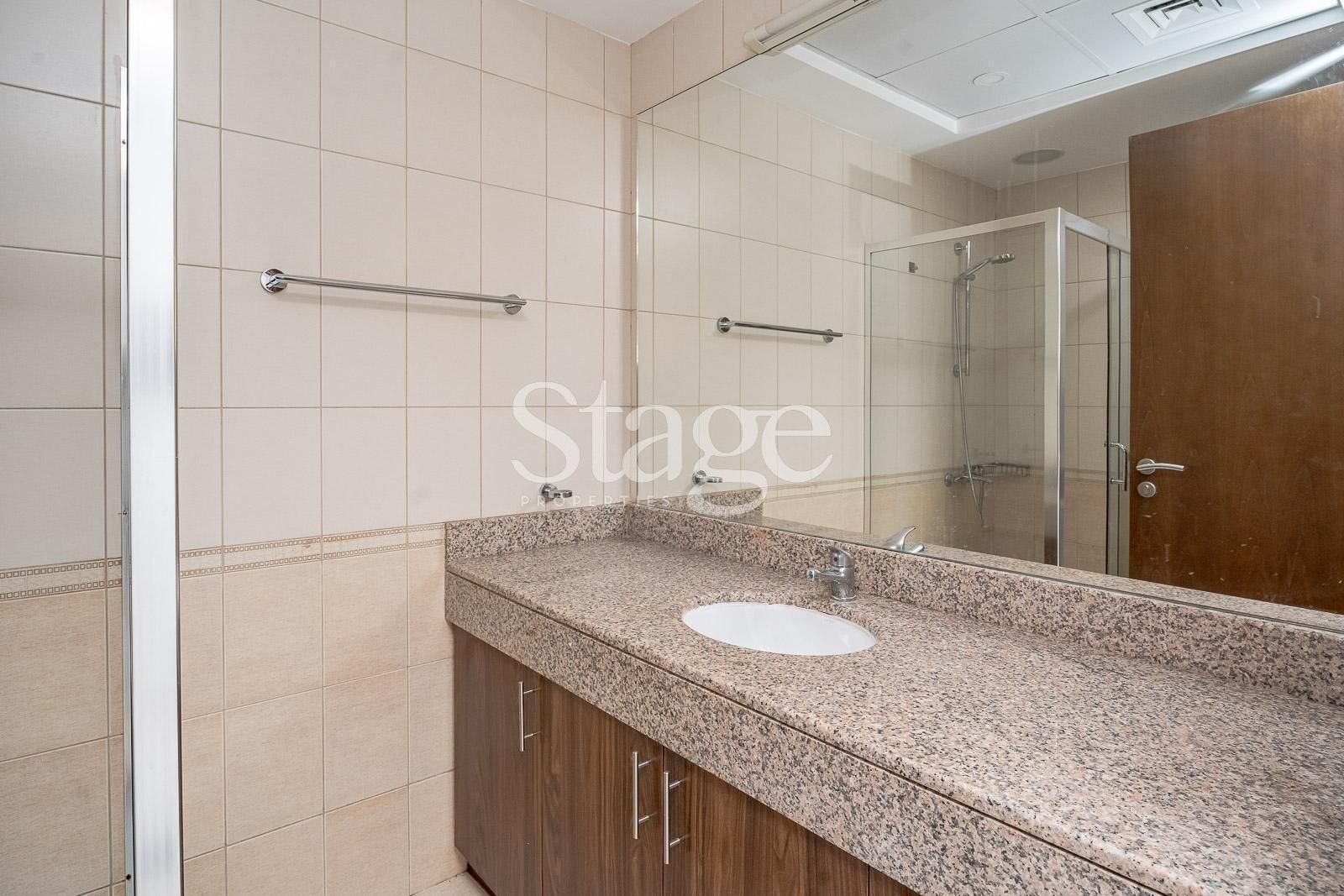 Huge studio for sale in JVC Dubai