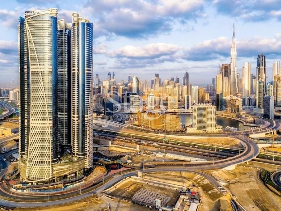 2 bedrooms apartment for Sale in Business Bay, Dubai AP7588S