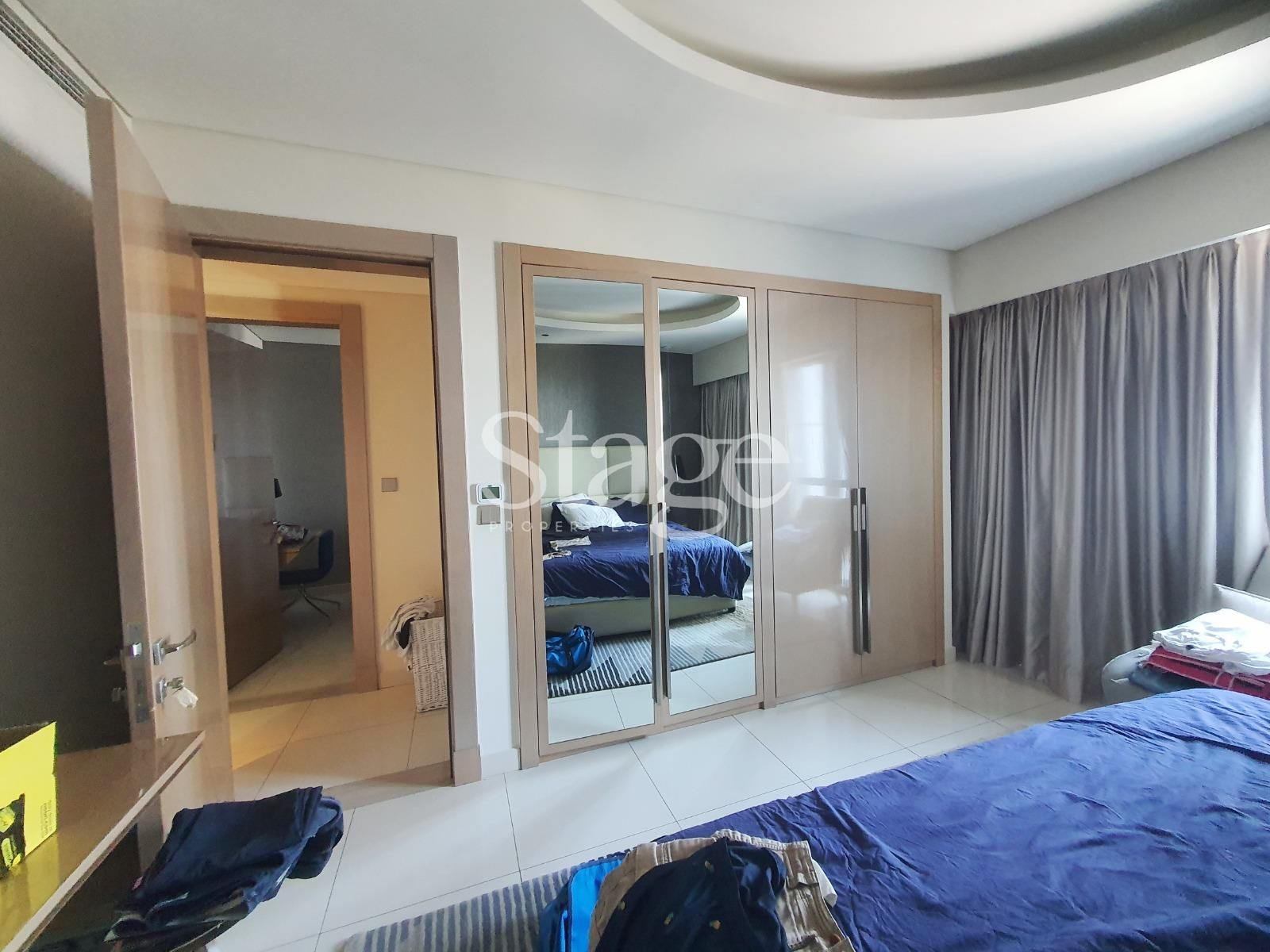 2 bedrooms apartment for Sale in Business Bay, Dubai AP7588S