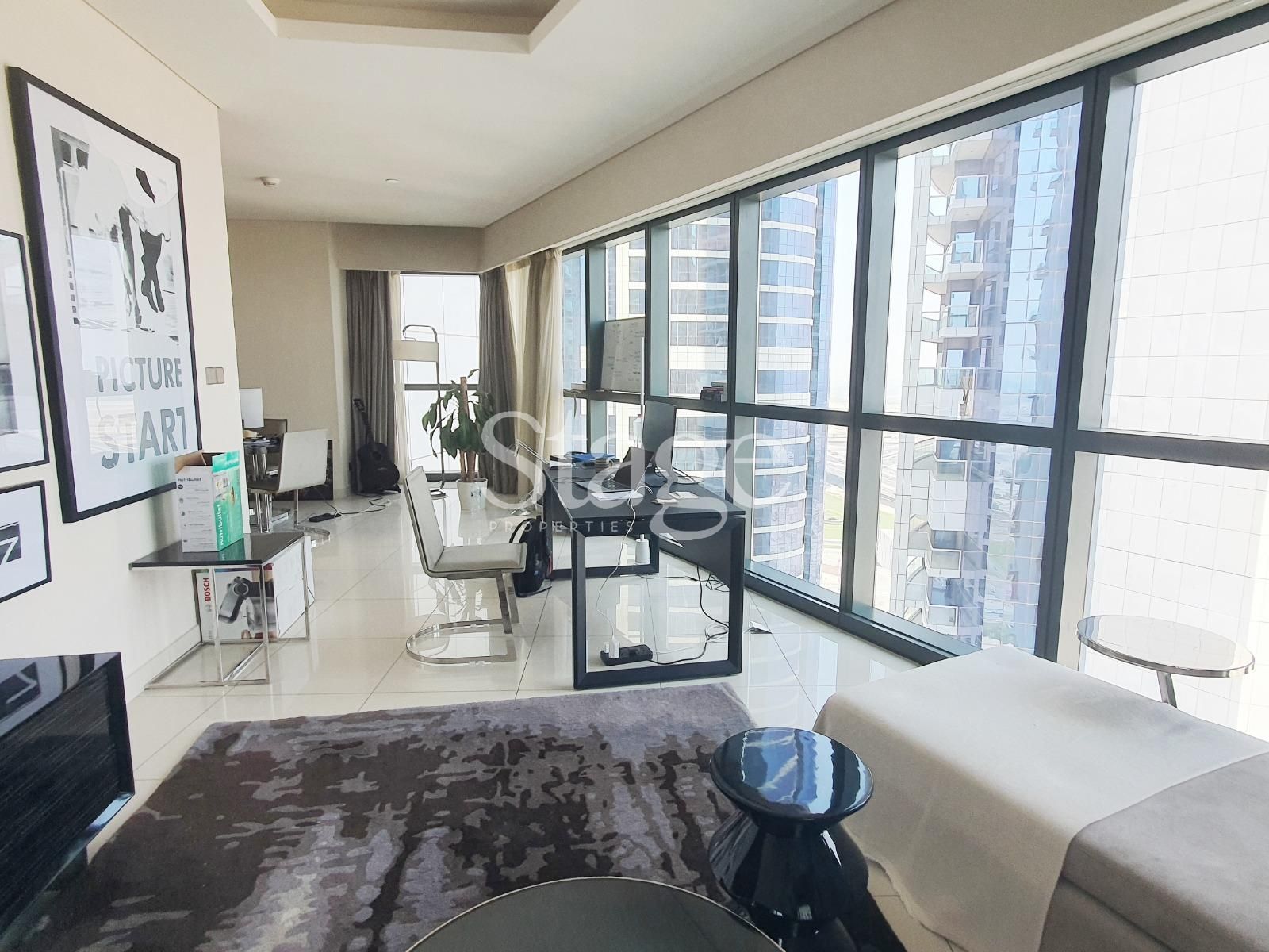 2 bedrooms apartment for Sale in Business Bay, Dubai AP7588S