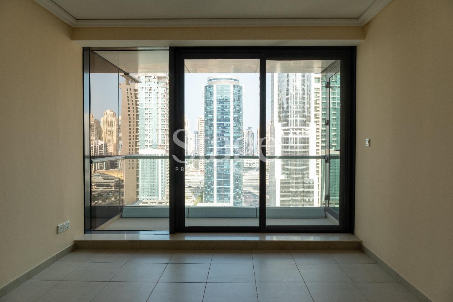 شقة من غرفتي نوم للبيع في Jumeirah Lake Towers، Dubai stage-10026367