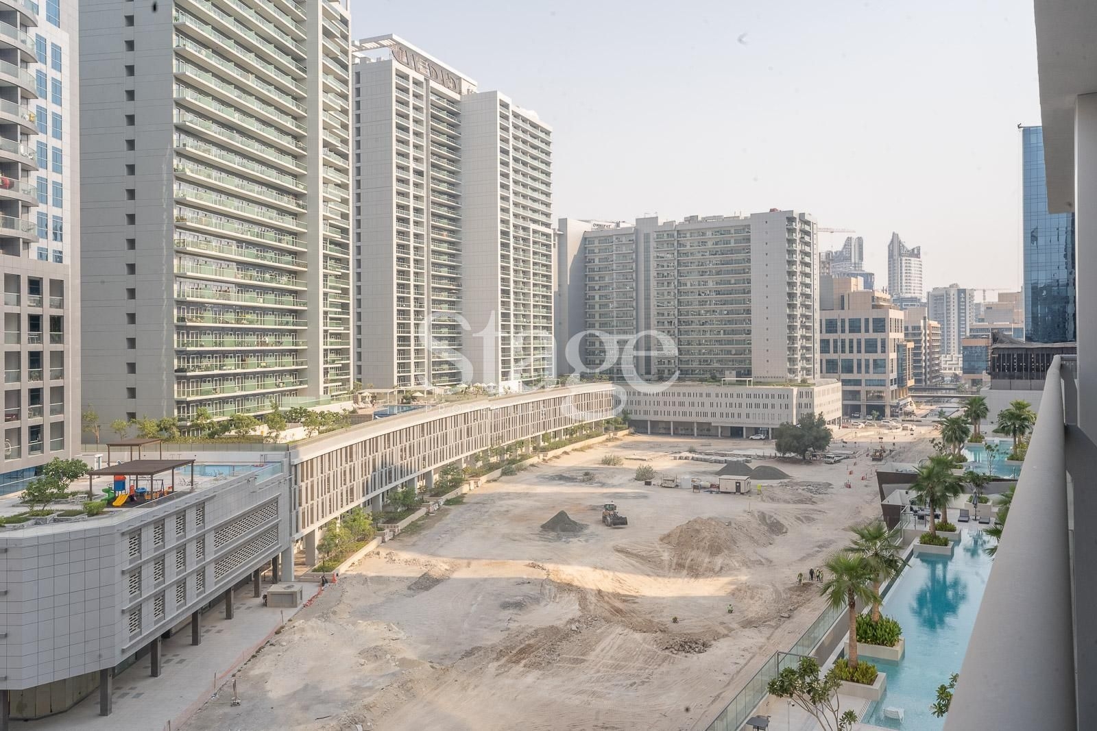 Dubai Business Bay: One-Bedroom Apartment for Sale | Stage Properties