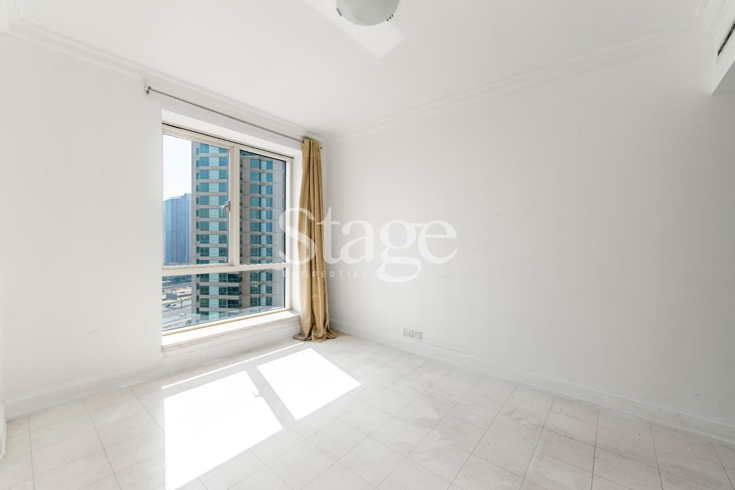 1 bedroom apartment for Rent in Dubai Marina, Dubai AP7394L