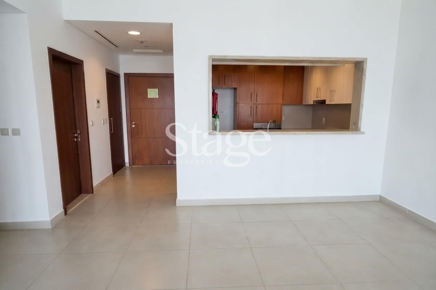 1 bedroom apartment for Rent in The Hills, Dubai AP10111L