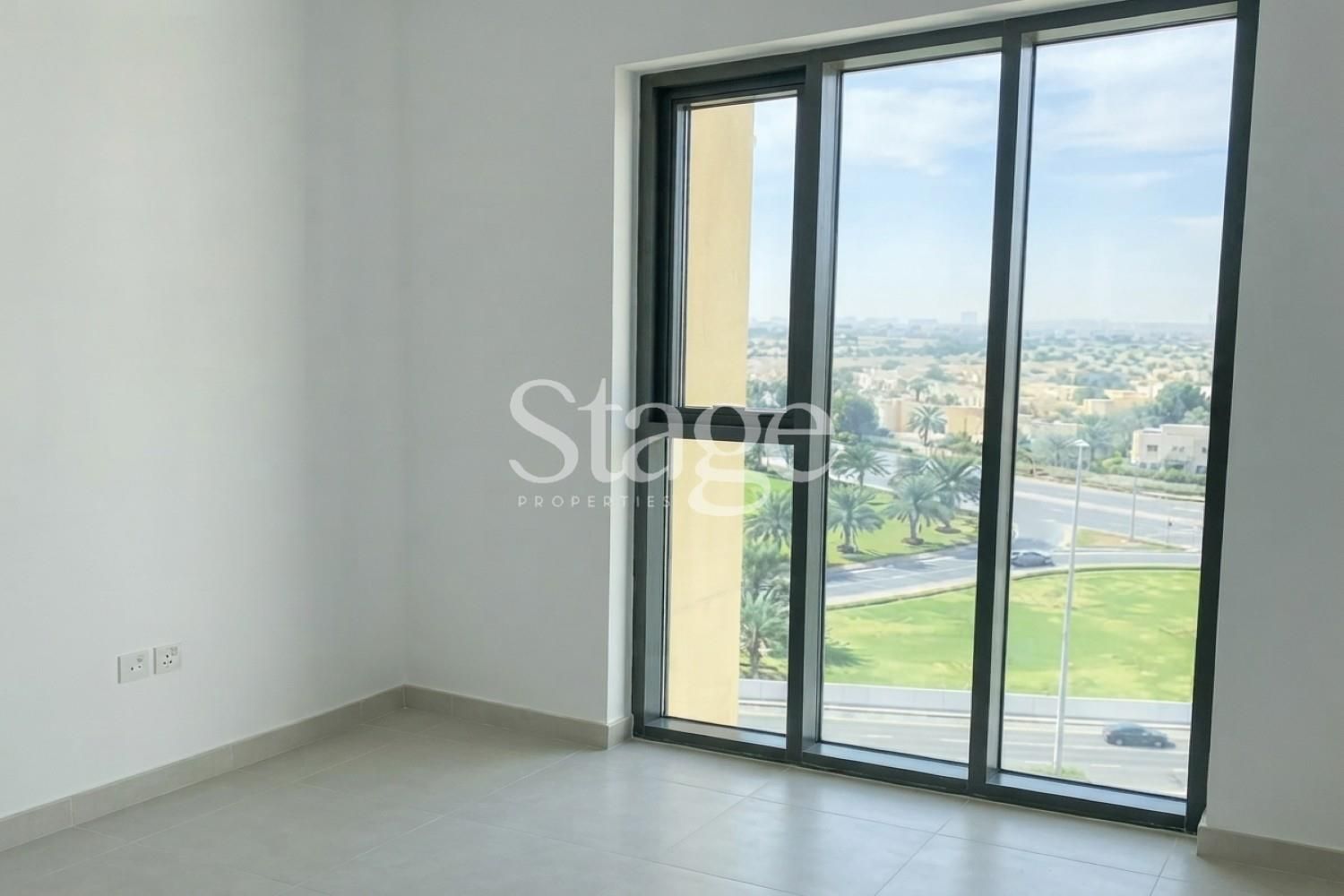 1 bedroom apartment for Rent in The Hills, Dubai AP10111L