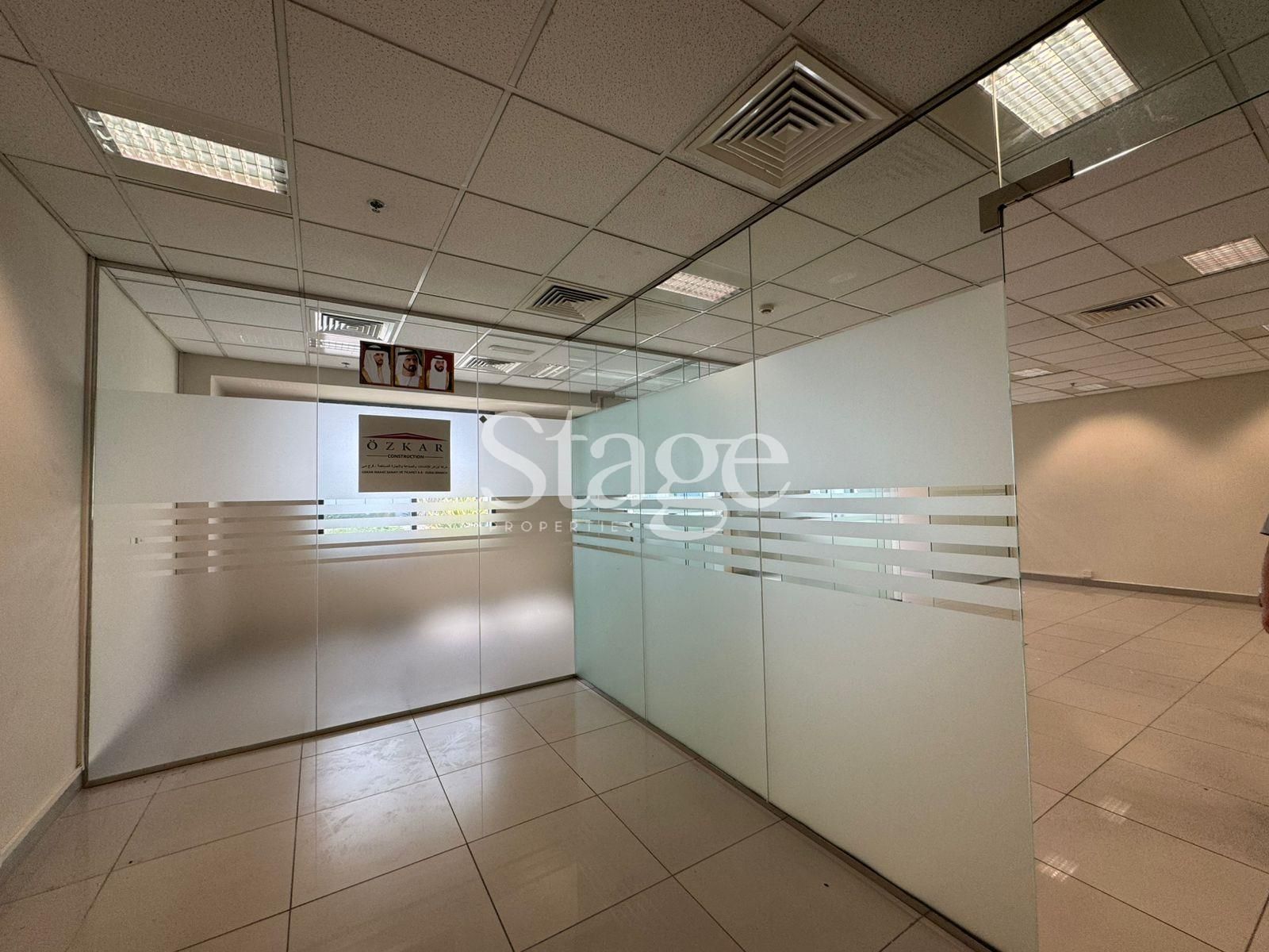 مساحة مكتبية للإيجار في Dubai Investment Park، Dubai OF8648L