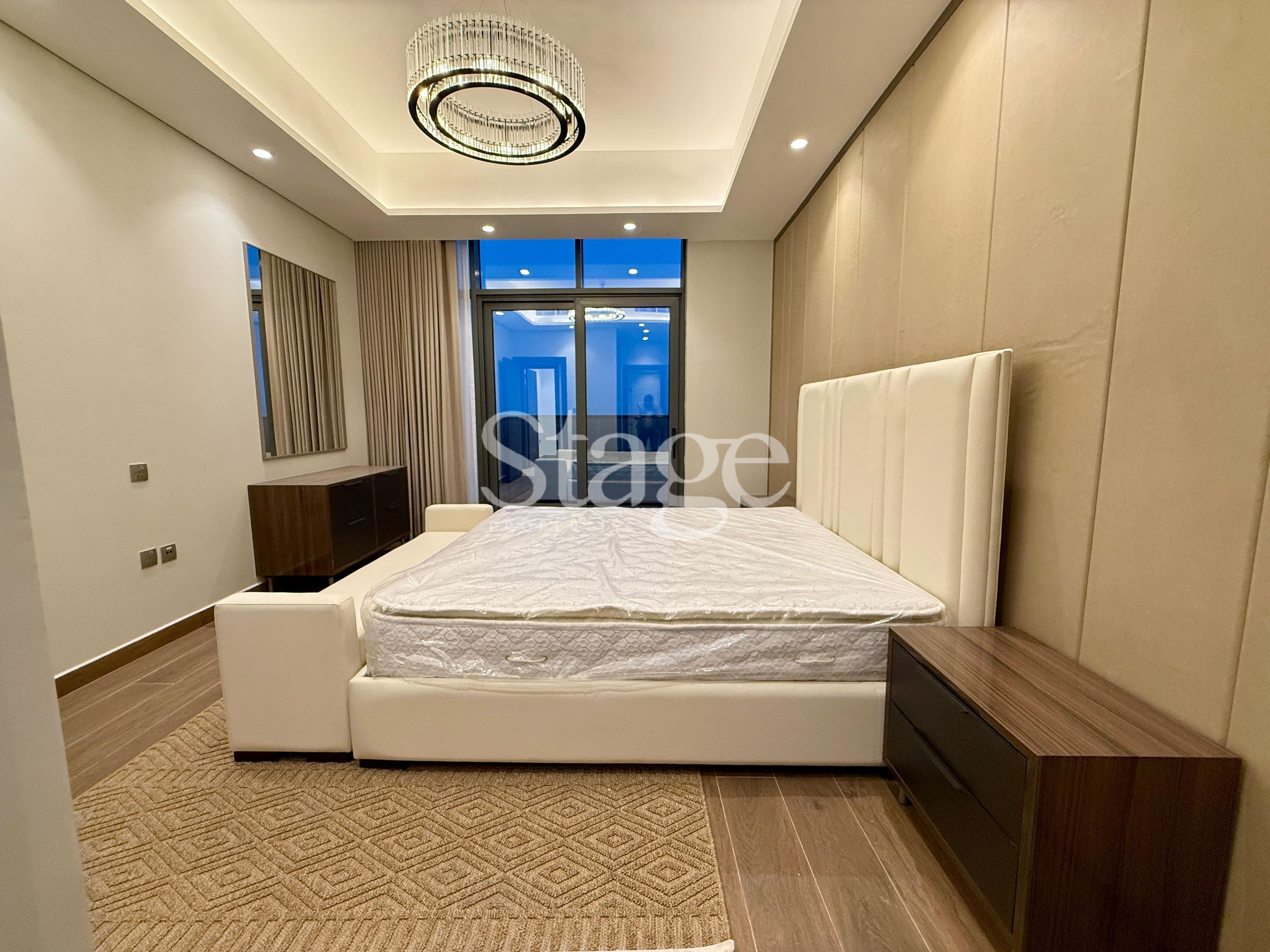 2 bedrooms apartment for Rent in Business Bay, Dubai AP8158L