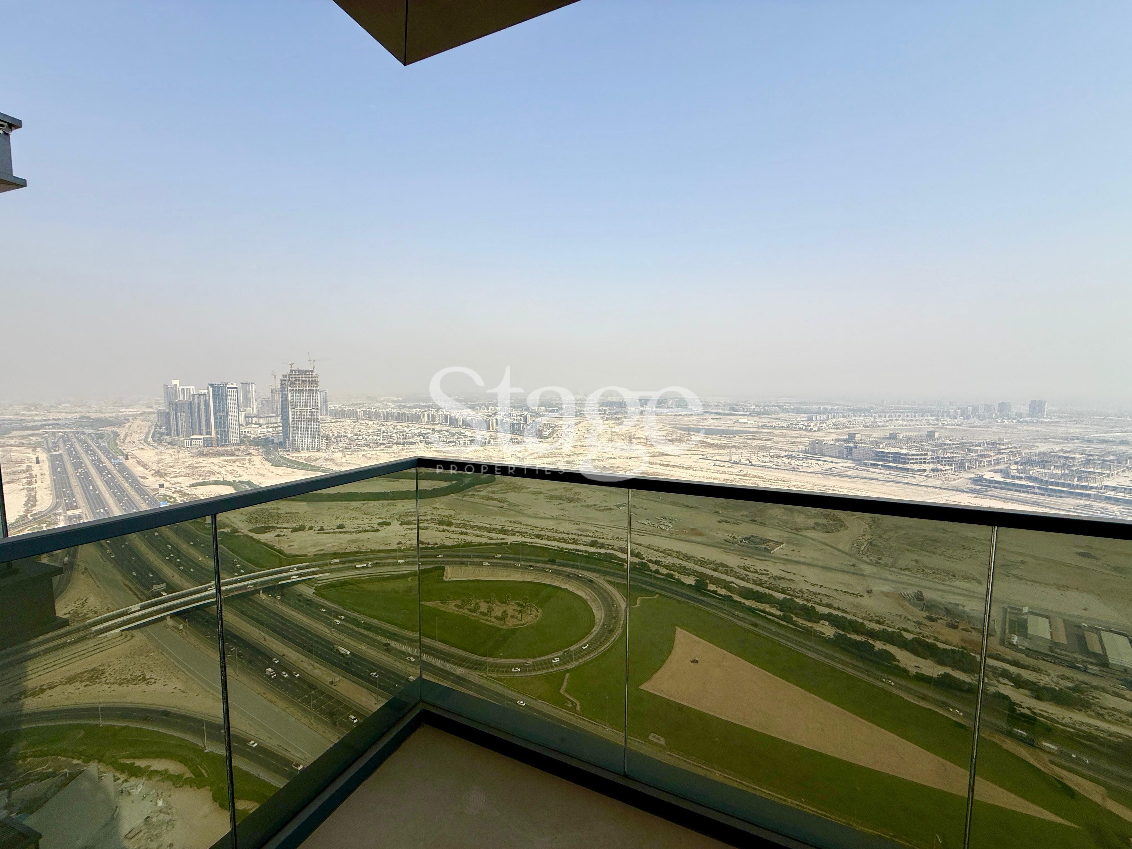 2 bedrooms apartment for Rent in Business Bay, Dubai AP8428L