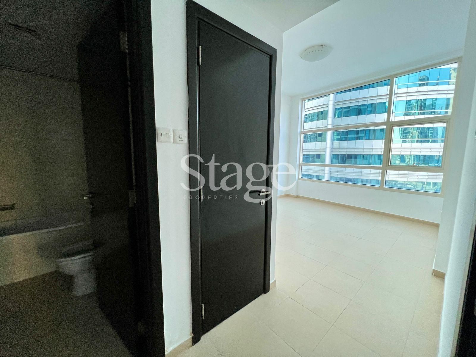 2 bedrooms apartment for Sale in Dubai Marina, Dubai AP7930S