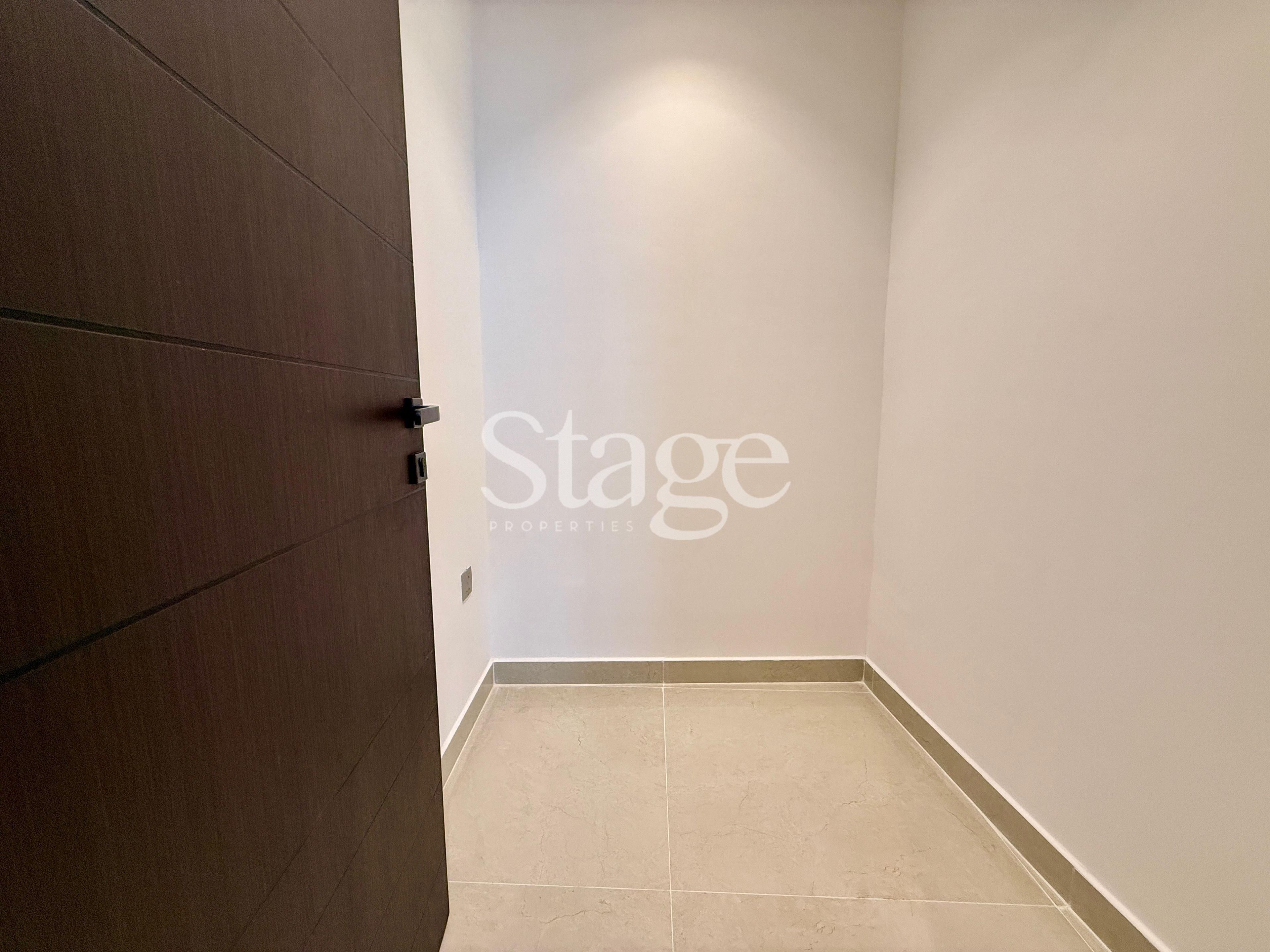 شقة من غرفتي نوم للإيجار في Business Bay، Dubai AP8120L