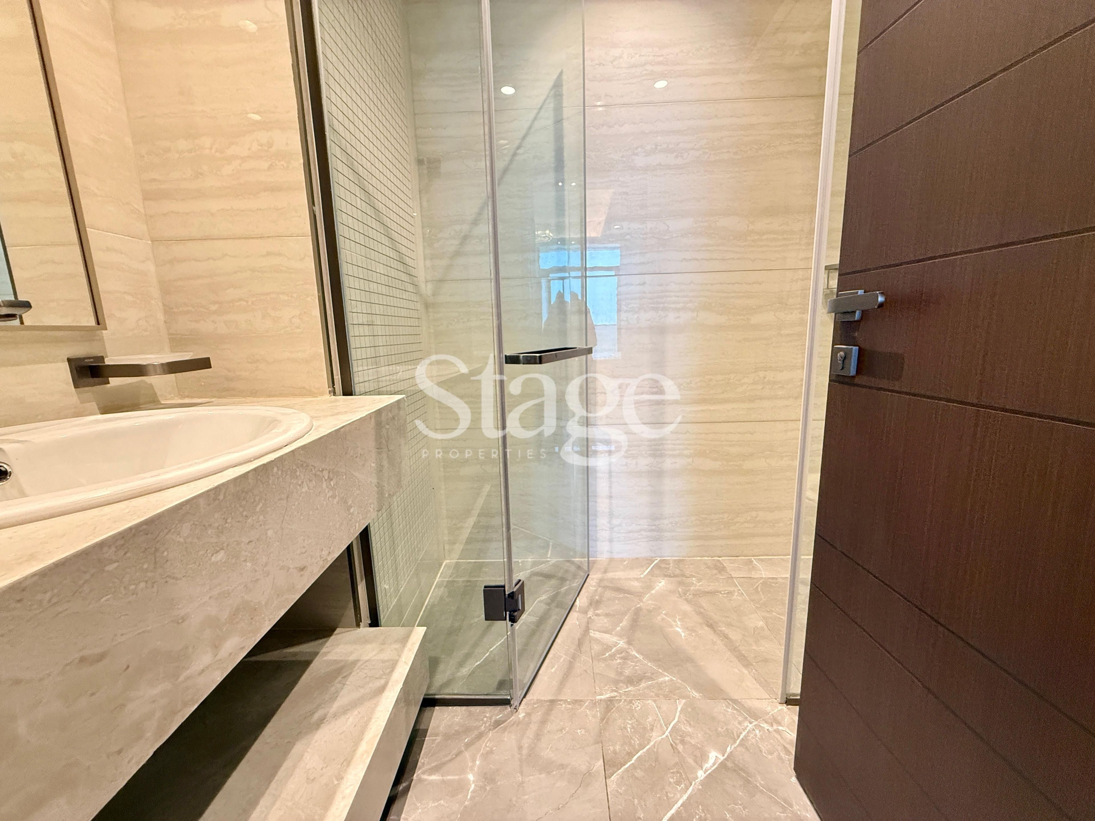 شقة من غرفتي نوم للإيجار في Business Bay، Dubai AP8120L