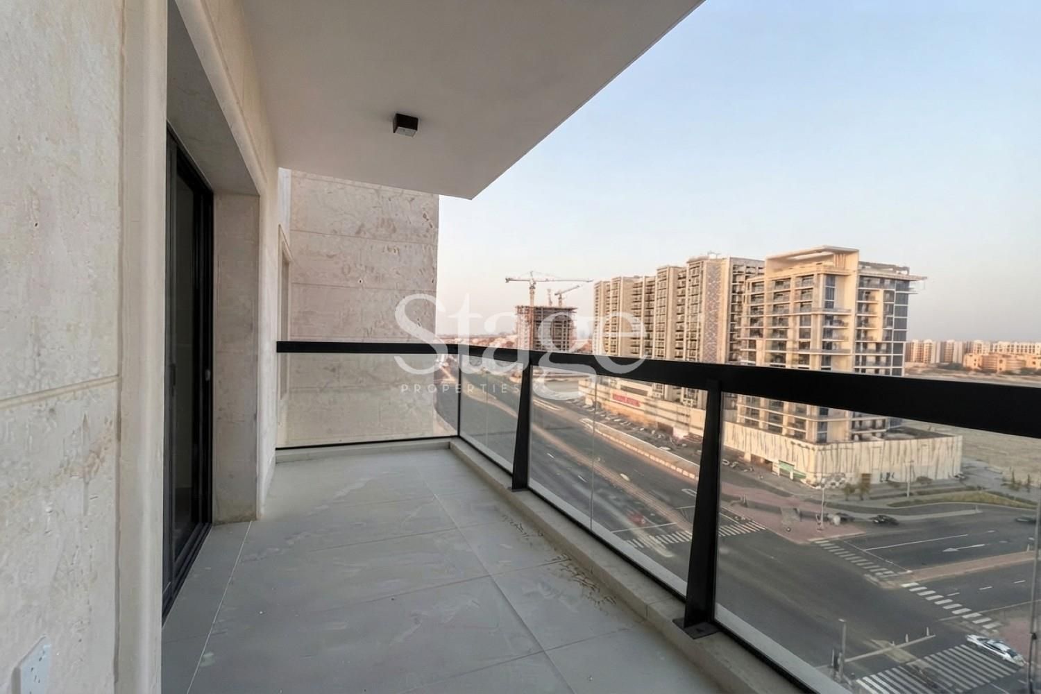 2 Bedroom | Appliances Fitted | Gym, Pool, Parking