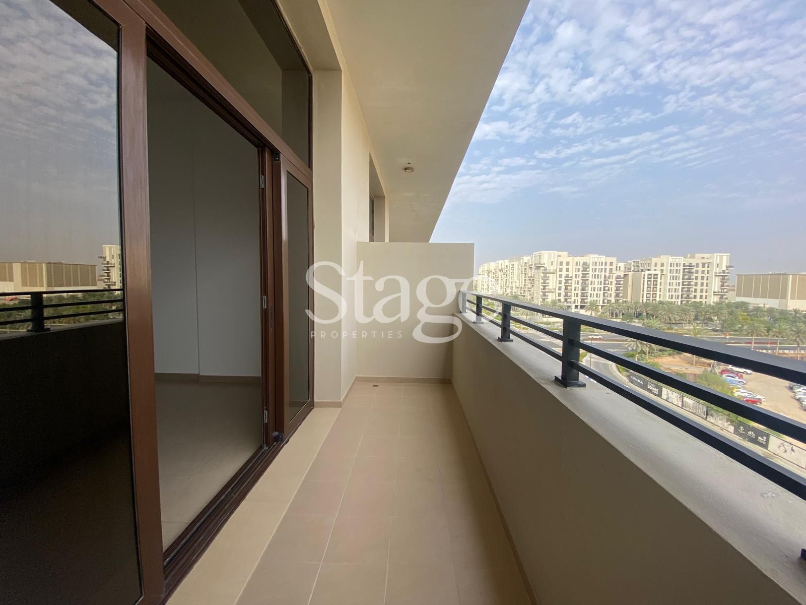 شقة من غرفتي نوم للإيجار في Town Square، Dubai AP9229L