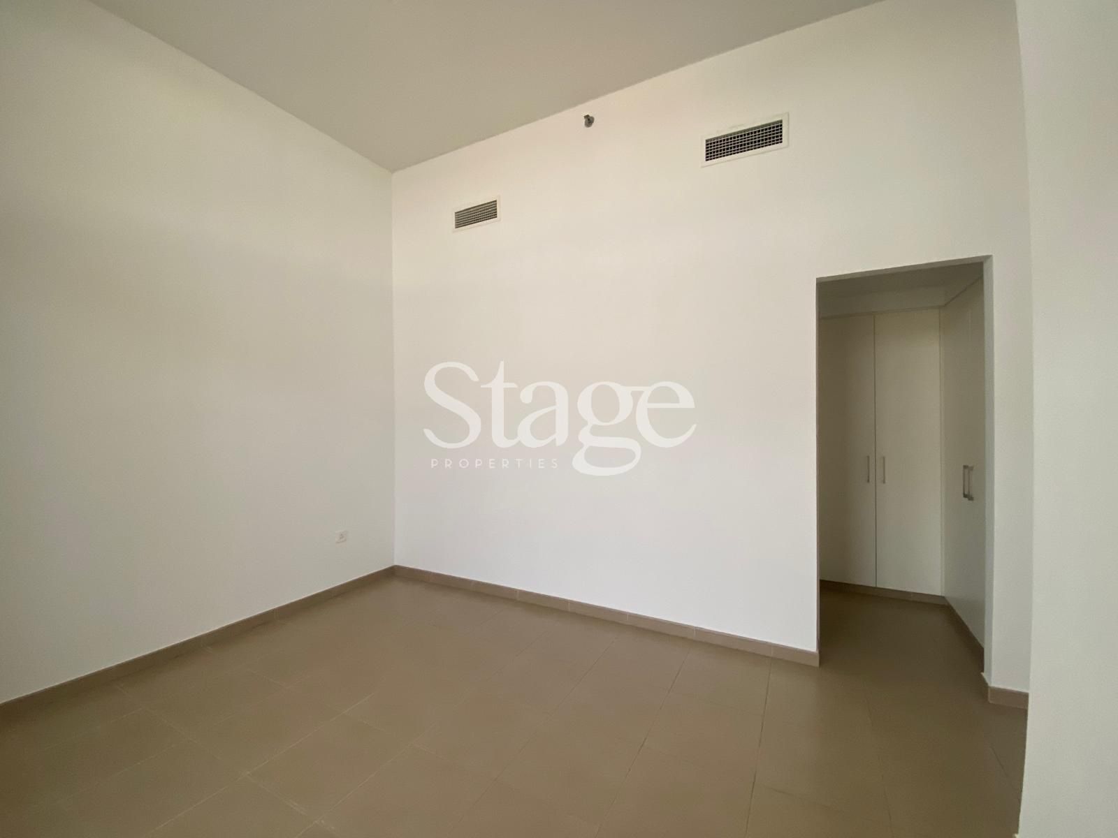 شقة من غرفتي نوم للإيجار في Town Square، Dubai AP9229L