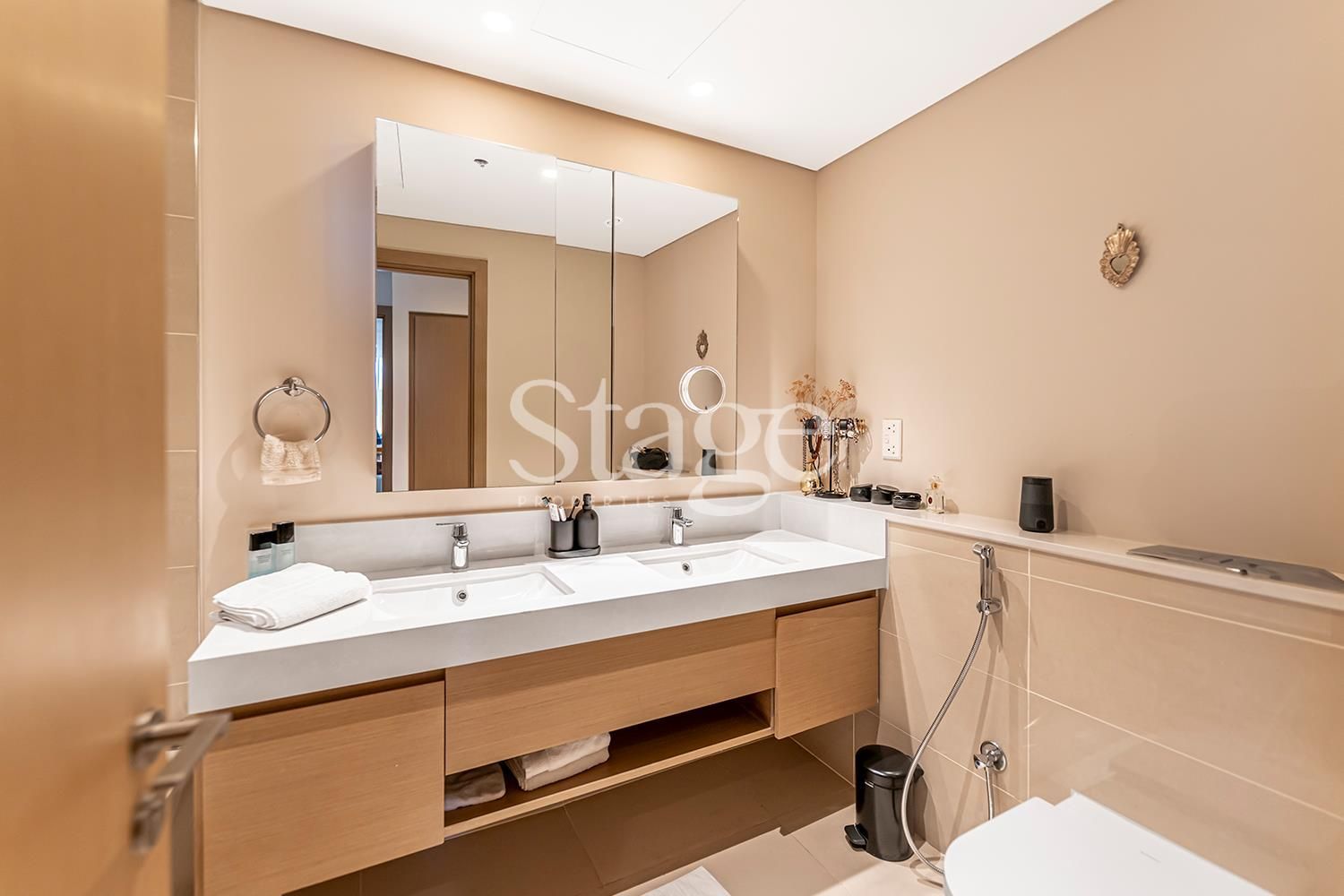 3 bedrooms apartment for Sale in Dubai Creek Harbour (The Lagoons), Dubai AP8060S