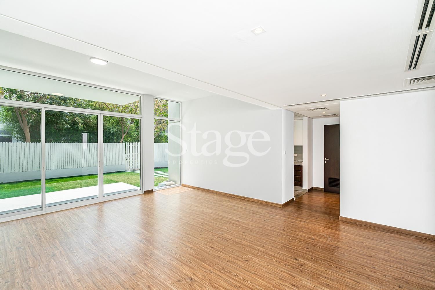 3 bedrooms Townhouse for Rent in Mudon, Dubai TH7740L