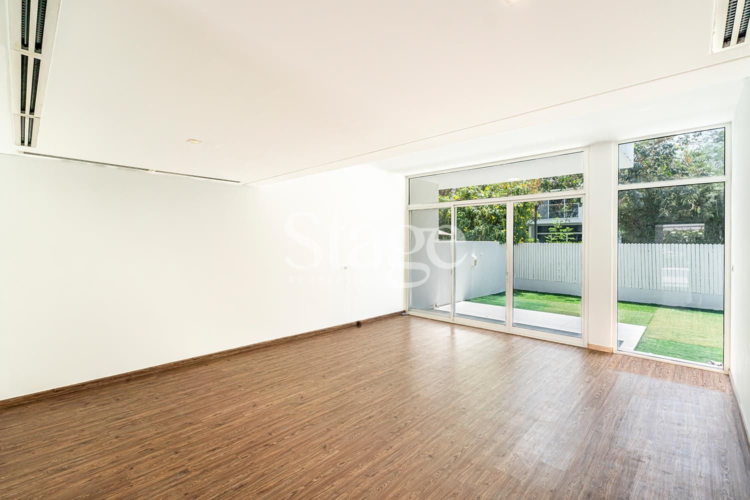 3 bedrooms Townhouse for Rent in Mudon, Dubai TH7740L