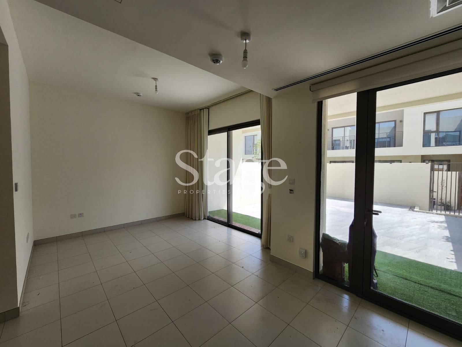 3 bedrooms Townhouse for Rent in Dubai South (Dubai World Central), Dubai TH8252L