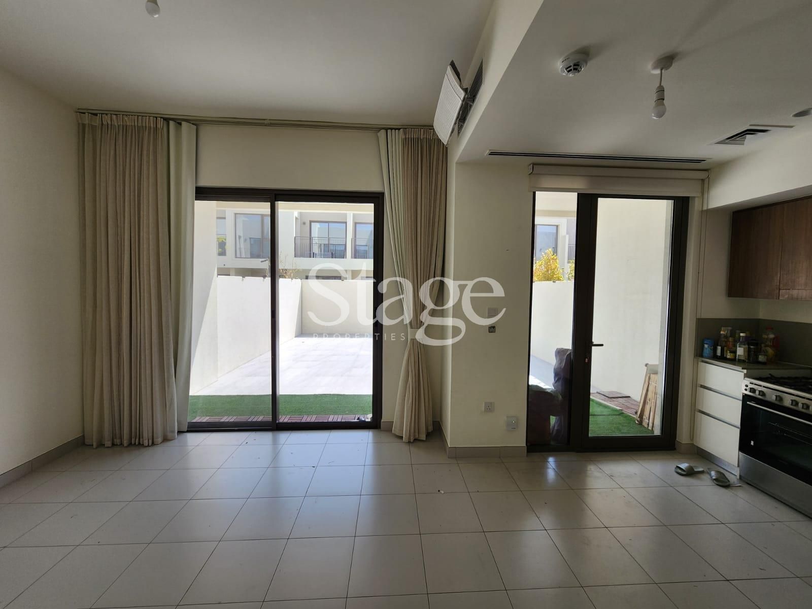 3 bedrooms Townhouse for Rent in Dubai South (Dubai World Central), Dubai TH8252L