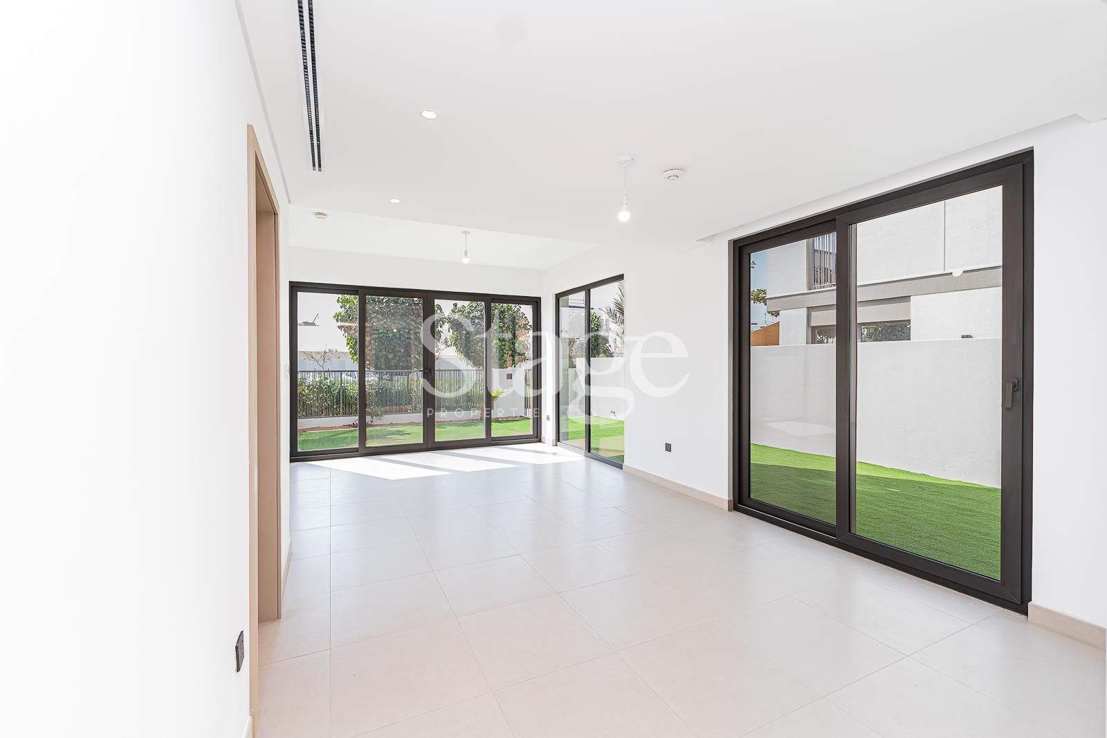 4 bedrooms common for Rent in Tilal Al Ghaf, Dubai VI8537L