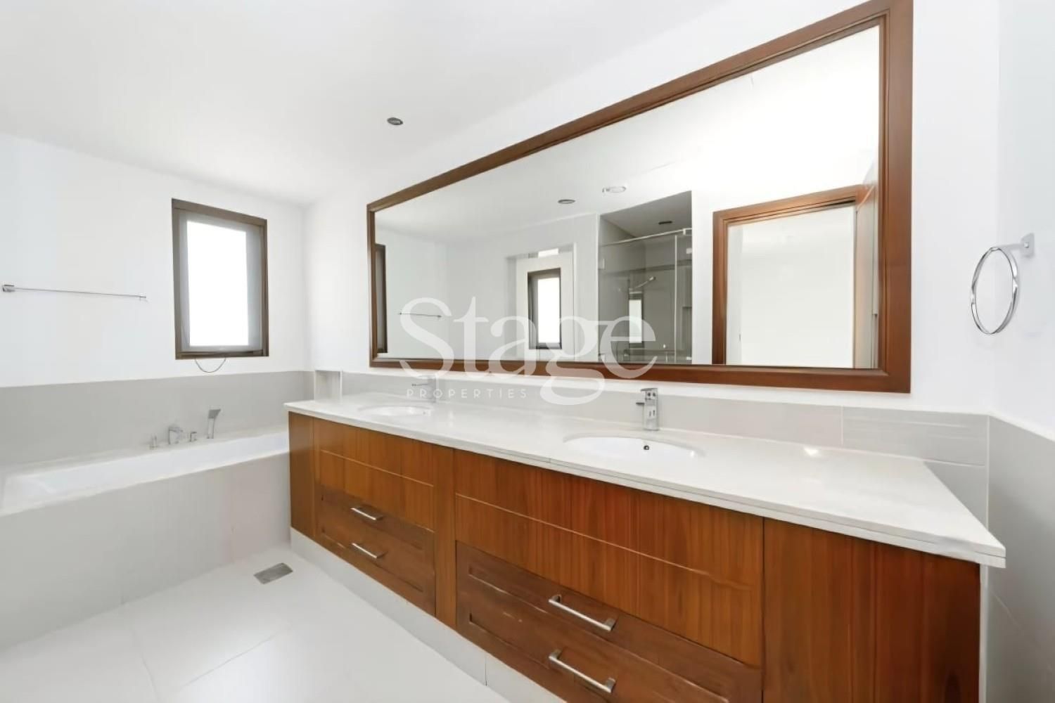 فيلا توأم من ٤ غرف نوم للإيجار في Arabian Ranches 2، Dubai VI10072L