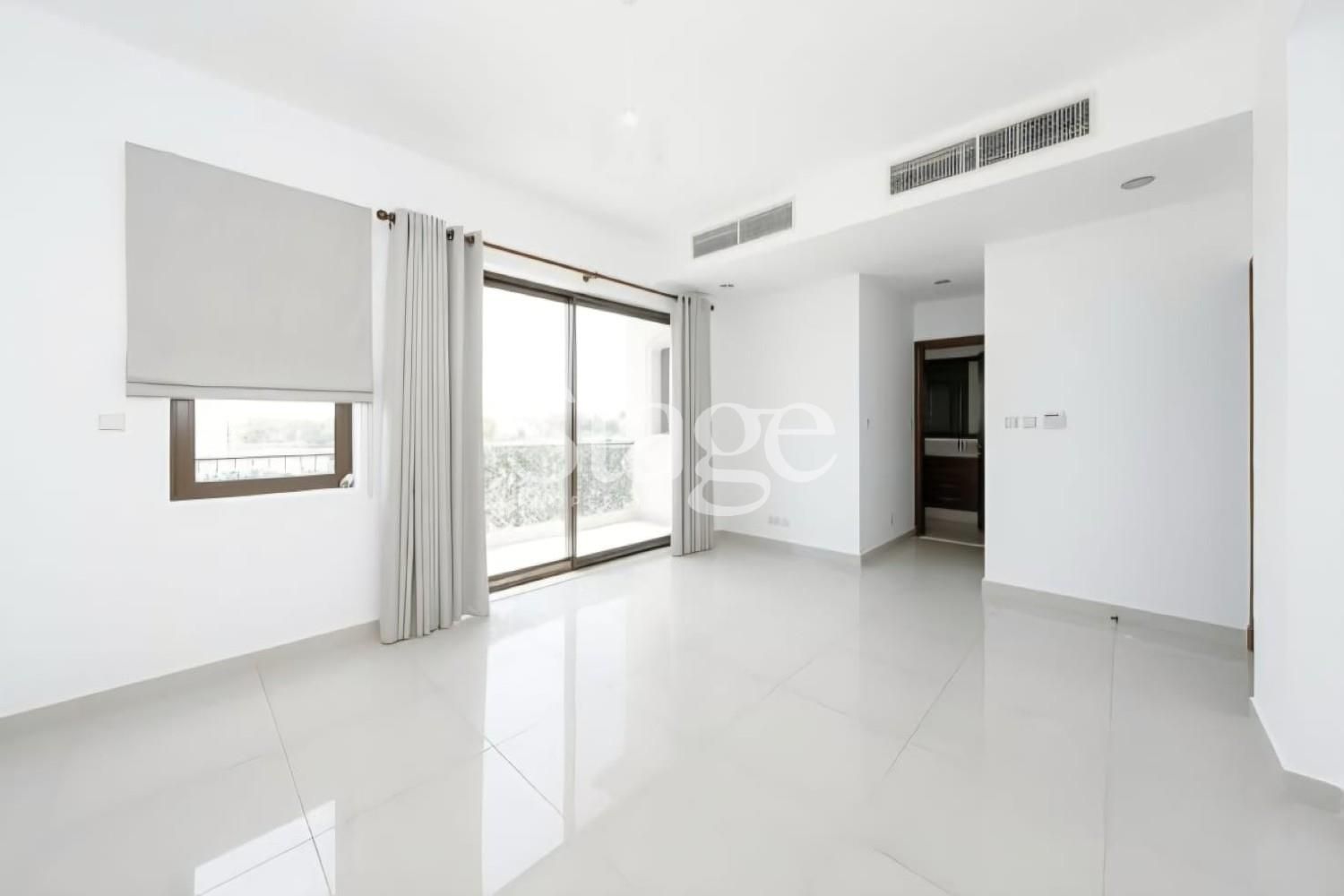 فيلا توأم من ٤ غرف نوم للإيجار في Arabian Ranches 2، Dubai VI10072L