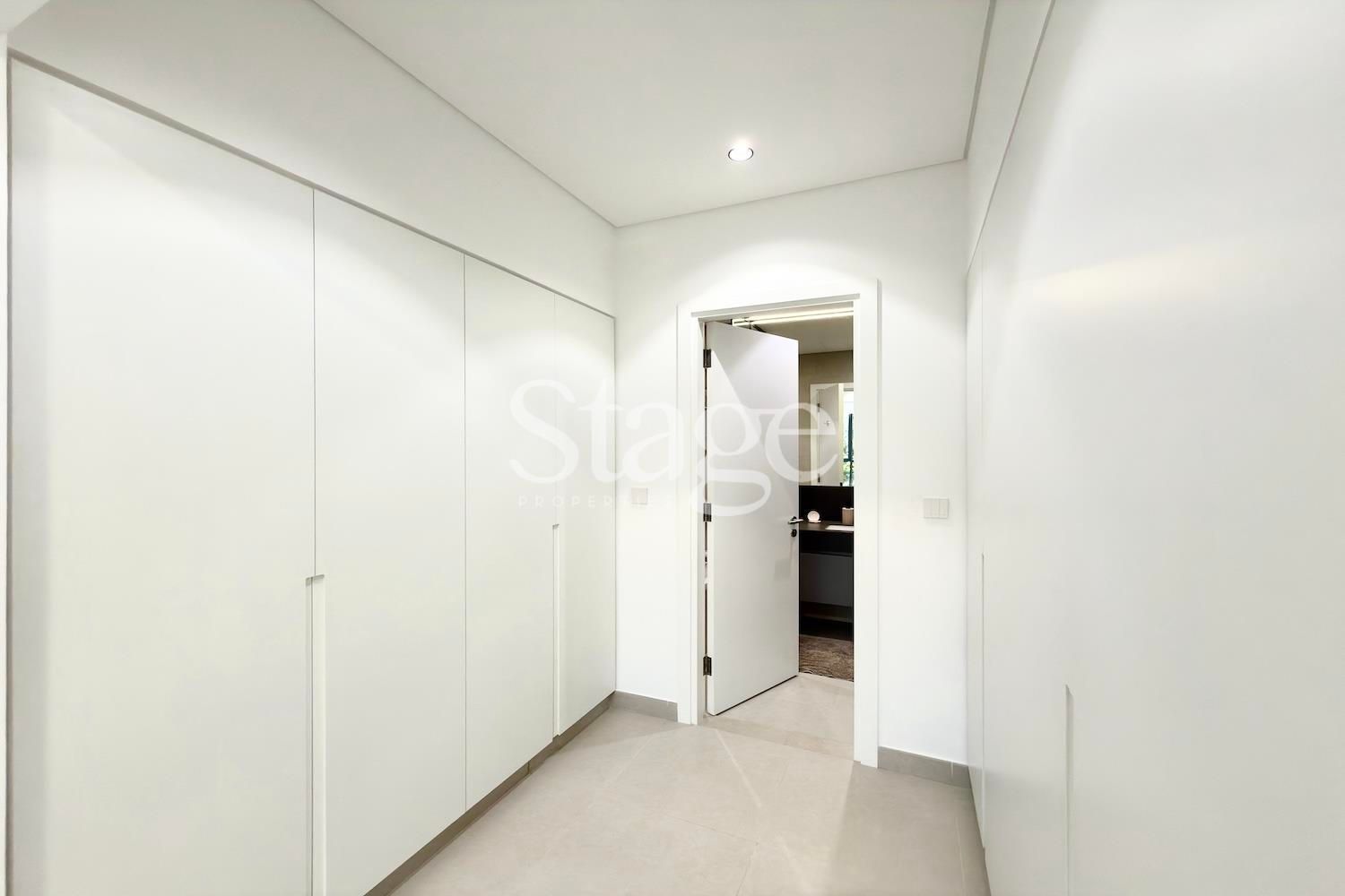 فيلا توأم من ٤ غرف نوم للإيجار في Tilal City، Sharjah VI9754L