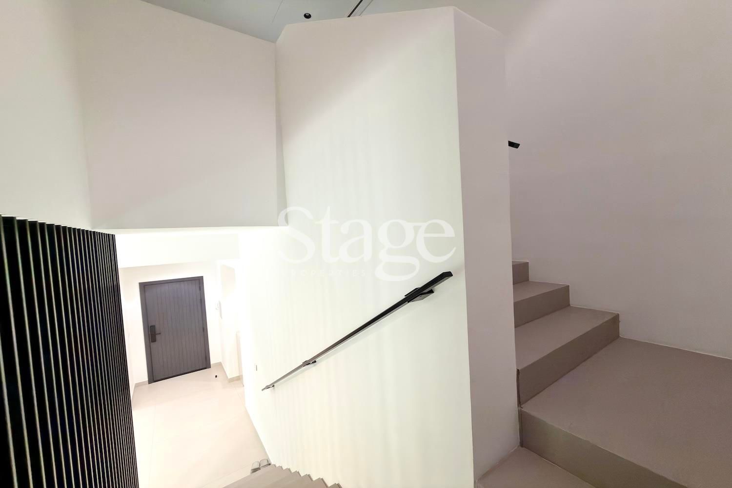 فيلا توأم من ٤ غرف نوم للإيجار في Tilal City، Sharjah VI9754L