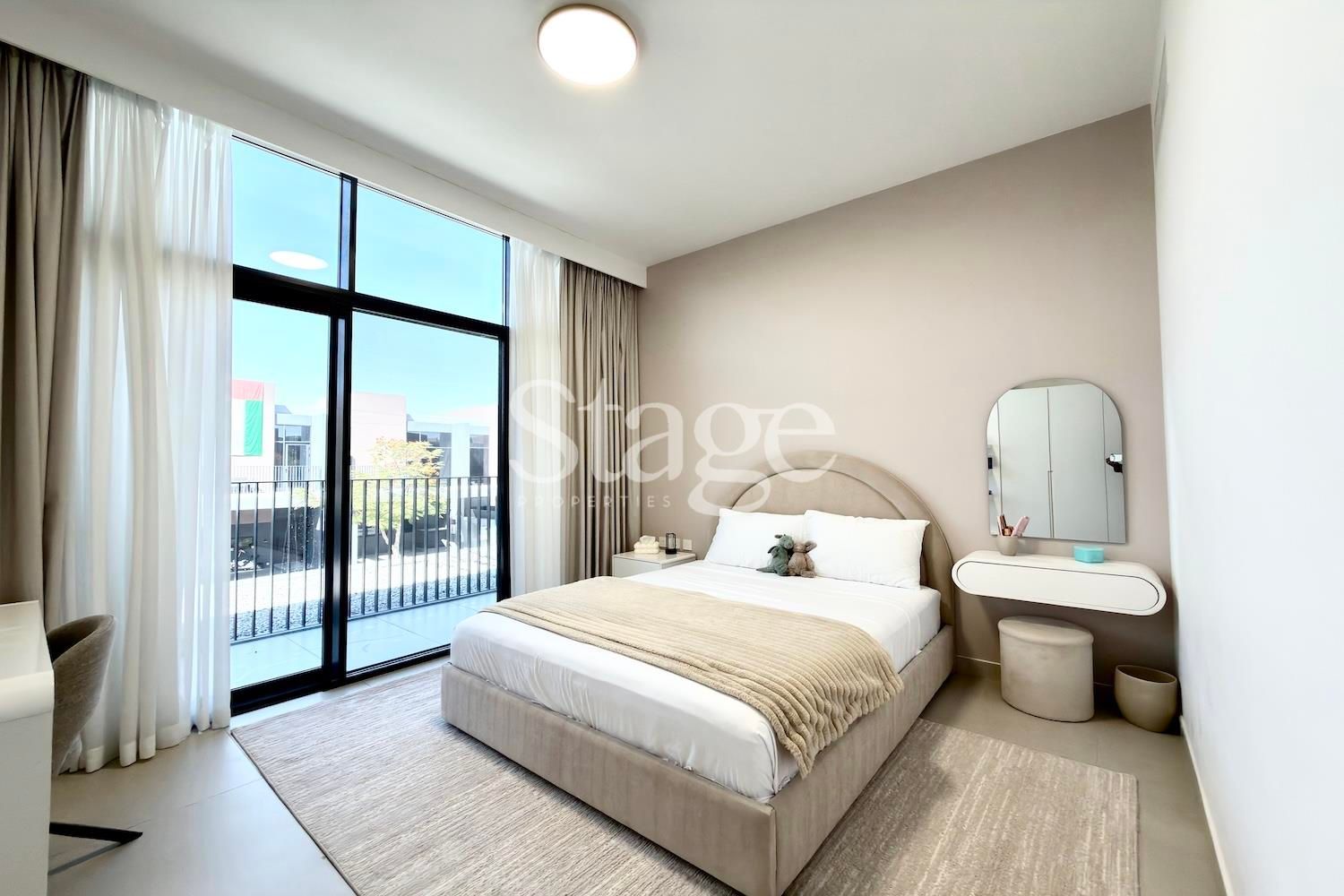 فيلا توأم من ٤ غرف نوم للإيجار في Tilal City، Sharjah VI9754L