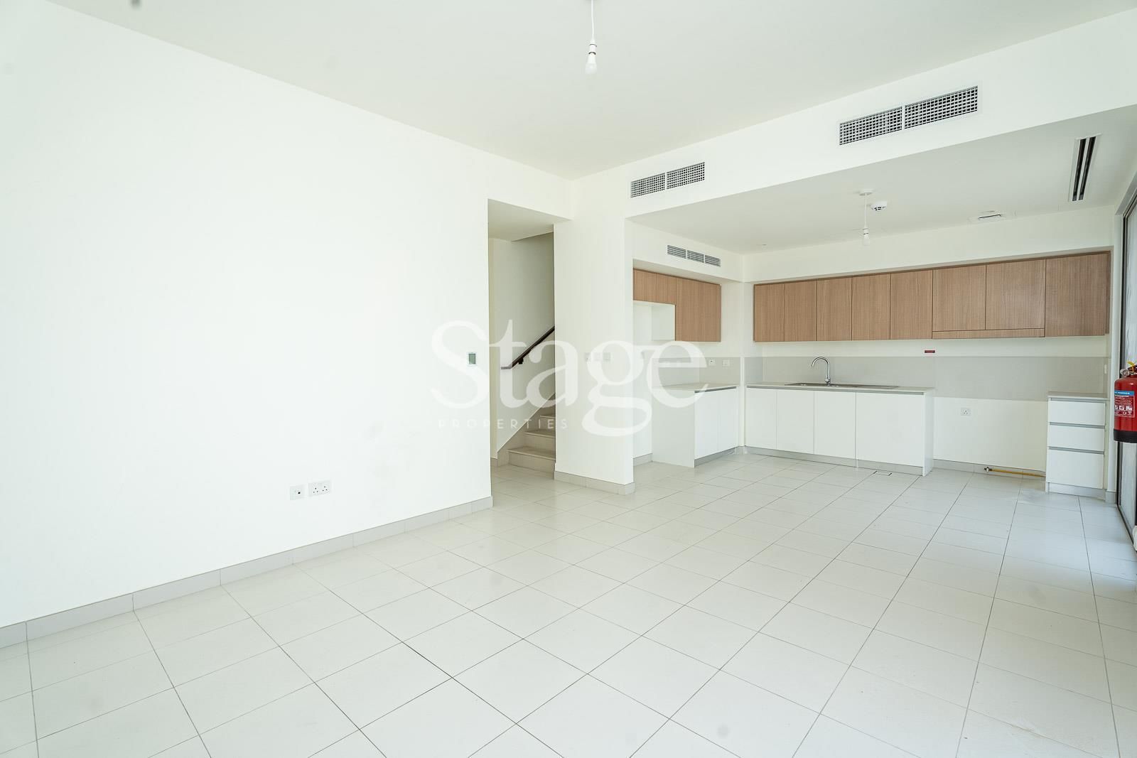 4 bedrooms Villas for Rent in Dubai South (Dubai World Central), Dubai VI7852L