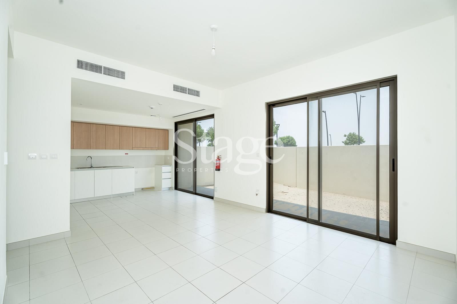 4 bedrooms Villas for Rent in Dubai South (Dubai World Central), Dubai VI7852L