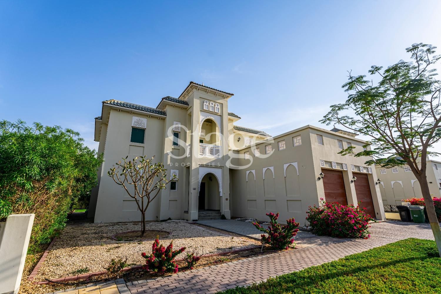 فيلا من ٤ غرف نوم للإيجار في Al Furjan، Dubai VI7622L
