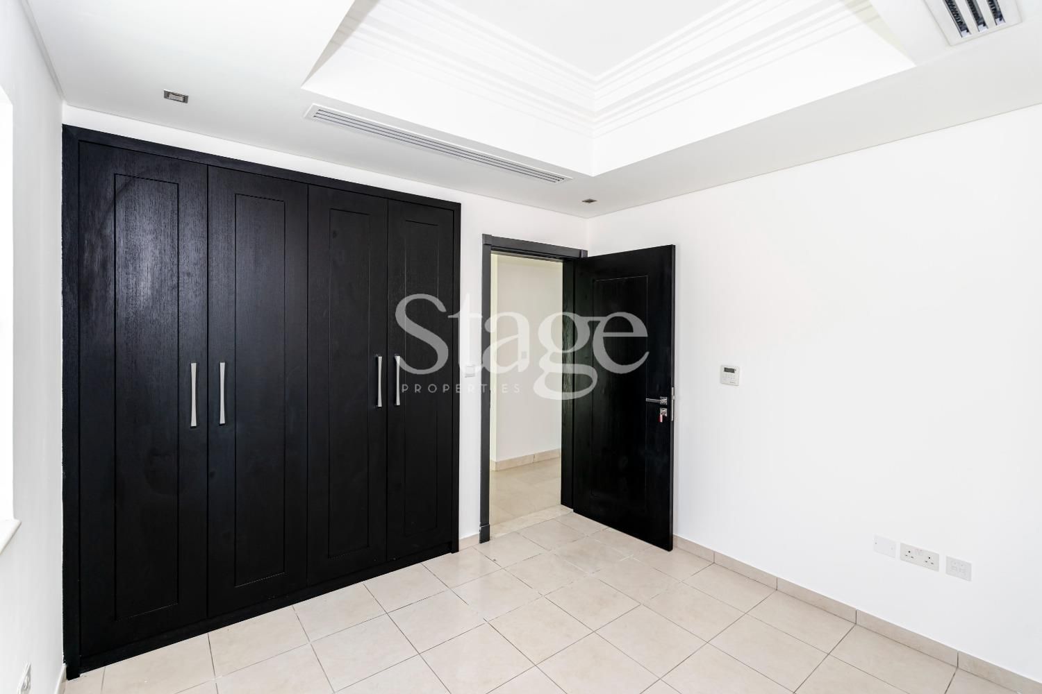 فيلا من ٤ غرف نوم للإيجار في Al Furjan، Dubai VI7622L