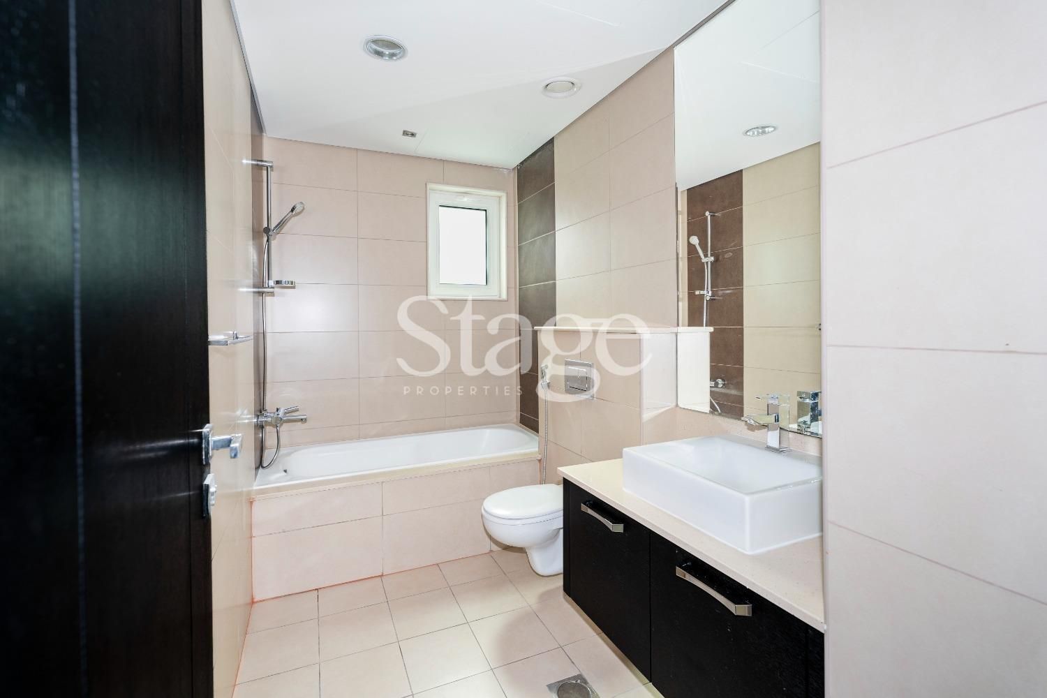 فيلا من ٤ غرف نوم للإيجار في Al Furjan، Dubai VI7622L